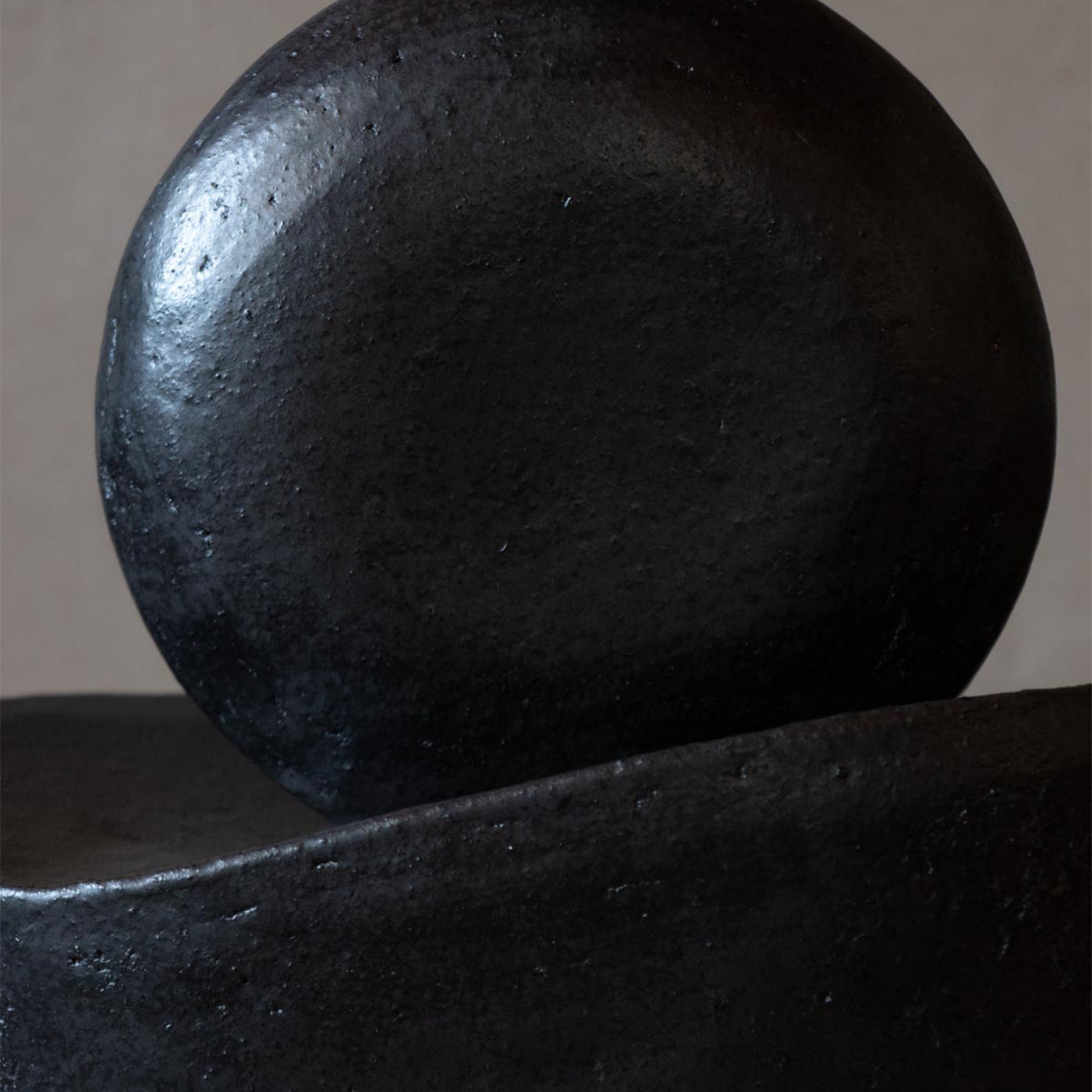 Luna Nuova I Black Stoneware Sculpture - Alternative view 5
