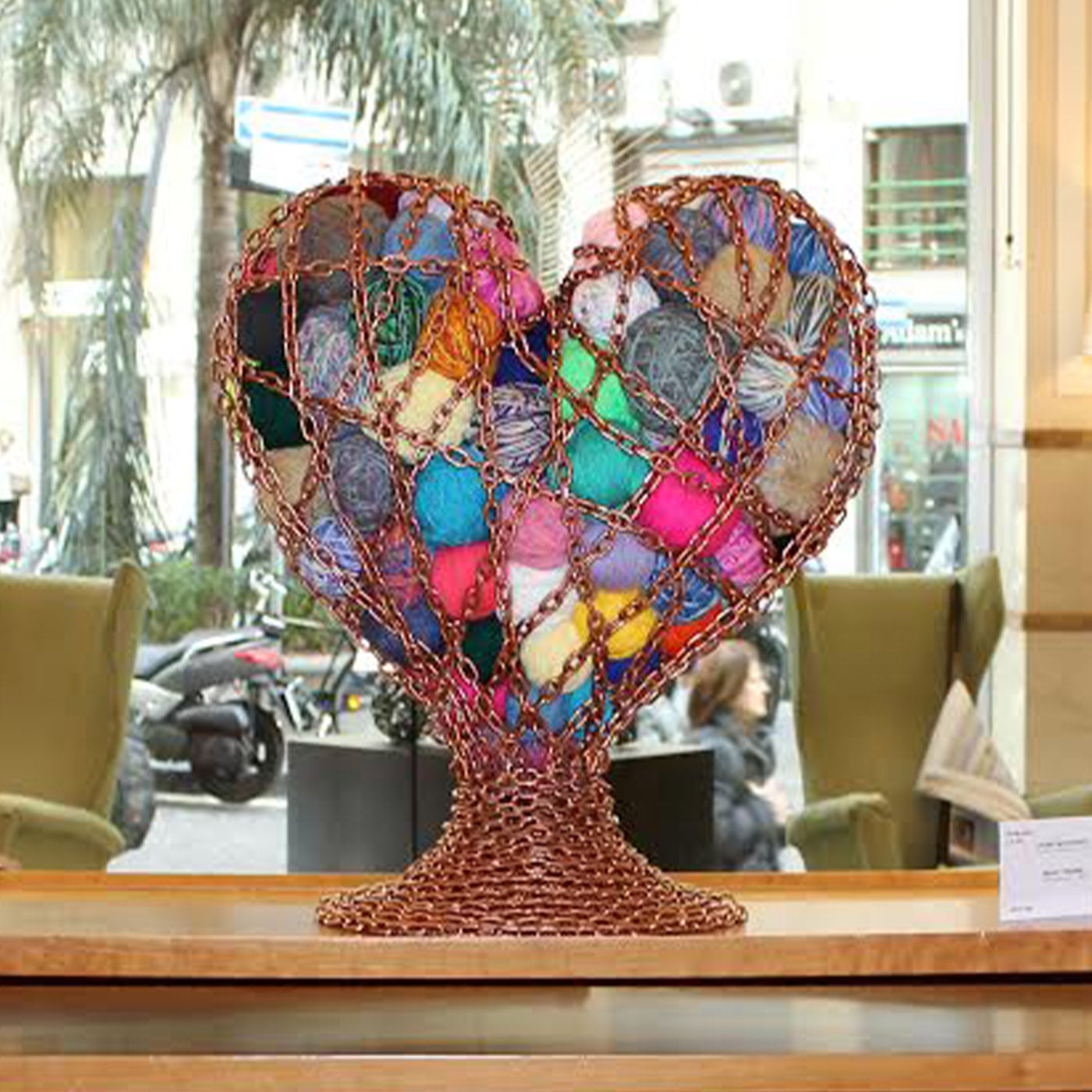 Chained Heart Sculpture - Alternative view 3