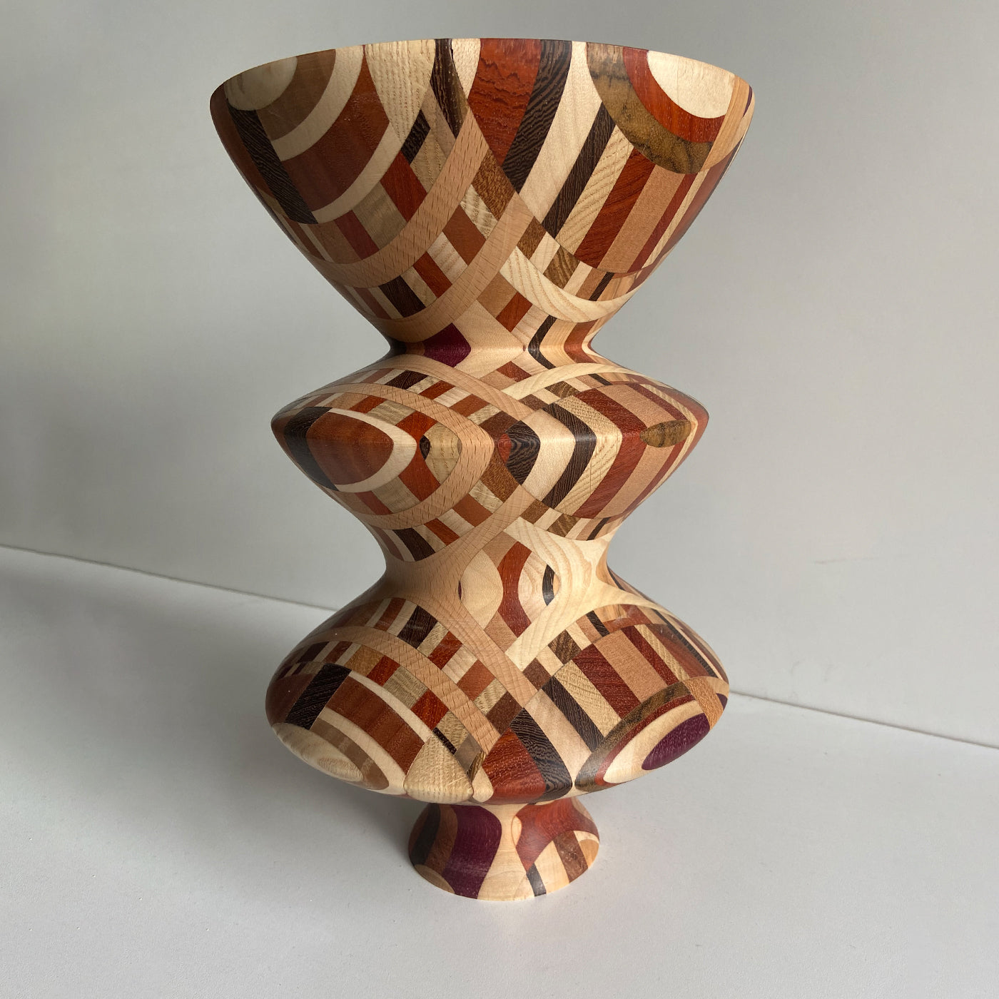 David Polyhedral Vase - Alternative view 4