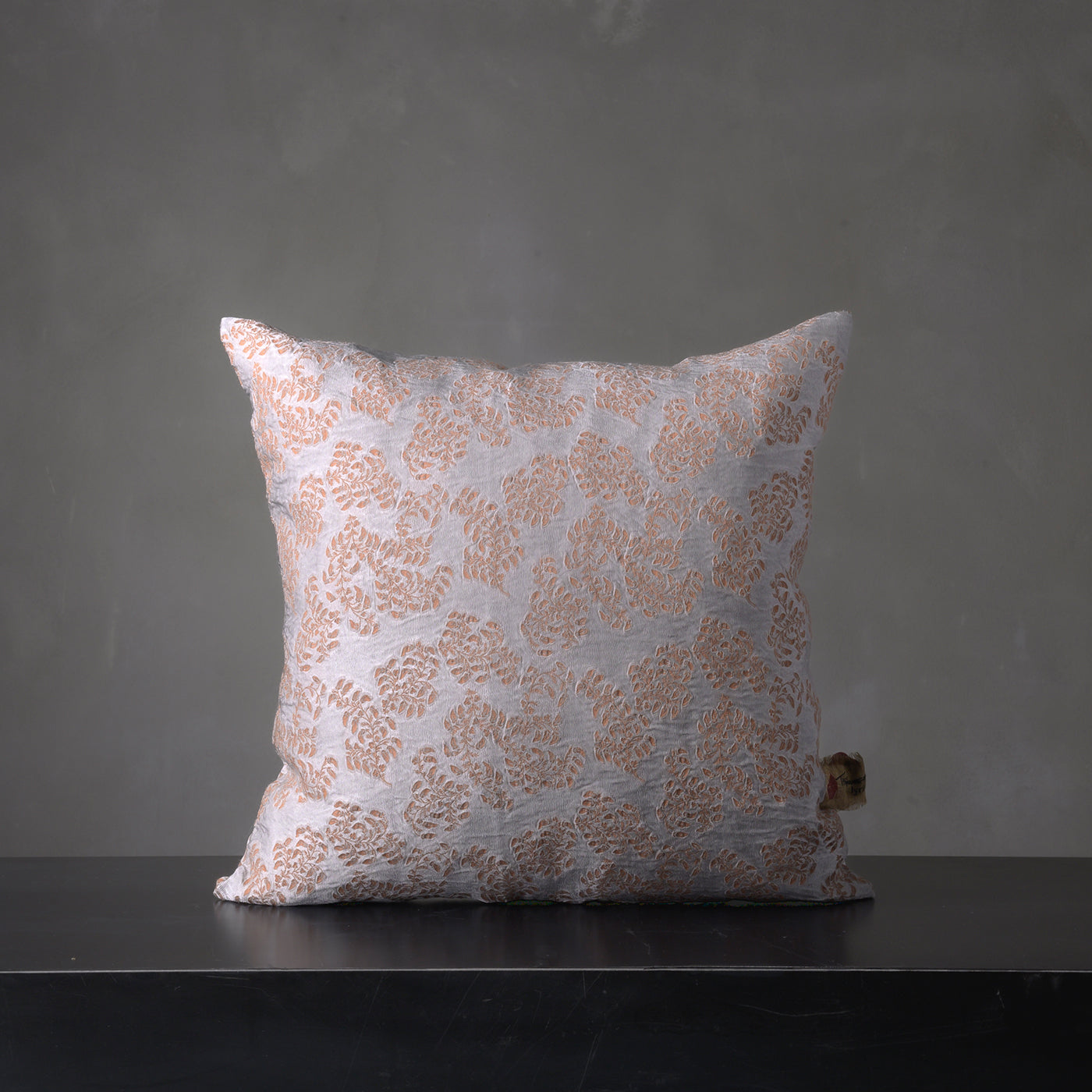 Murcia Square Floral Silvery &amp; Brown Jacquard Cushion - Vue alternative 1