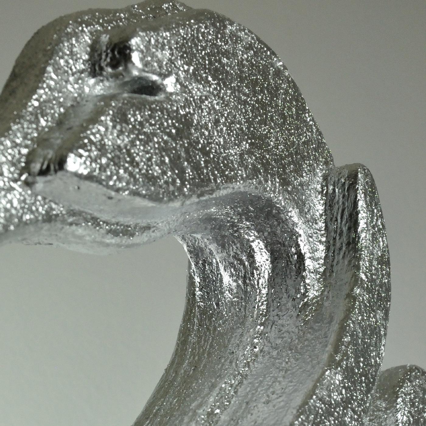 Silver Swan Sculpture - Alternative view 1
