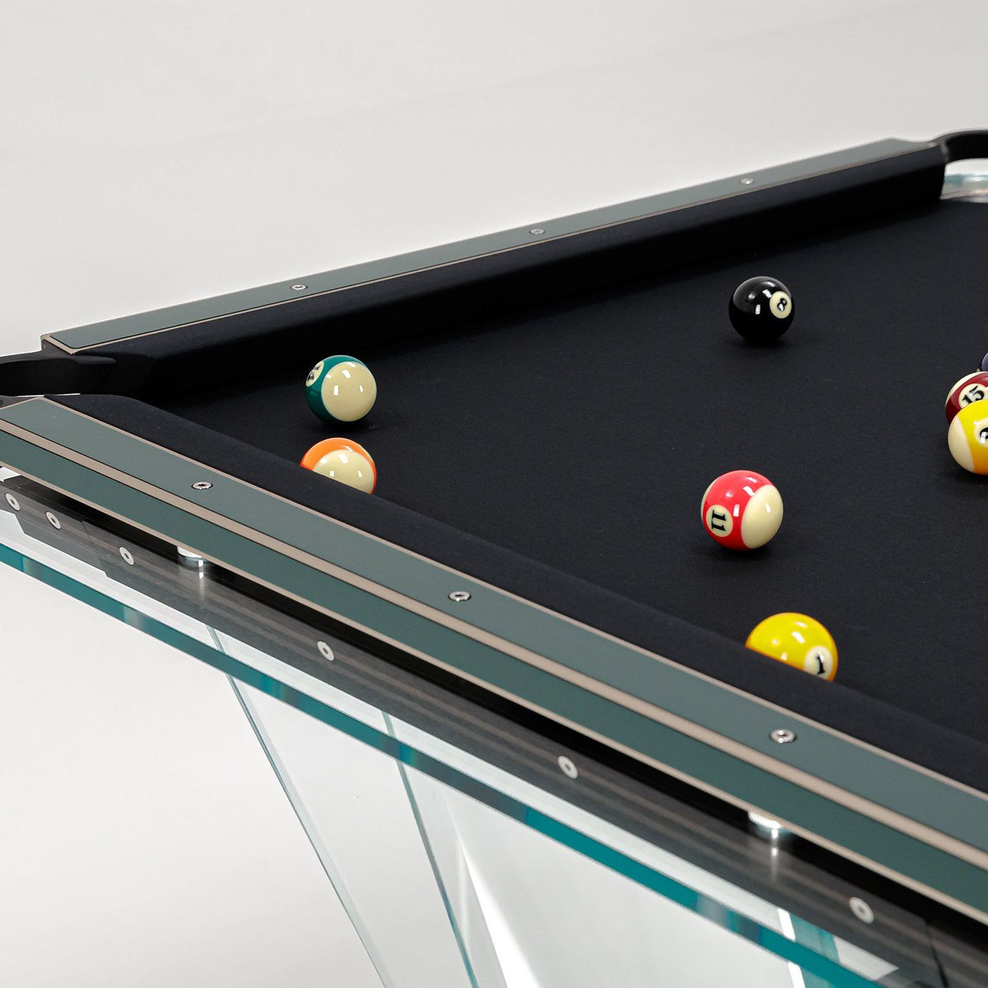 Teckell T1.3 Leather Pool Table - 8ft - Alternative view 2