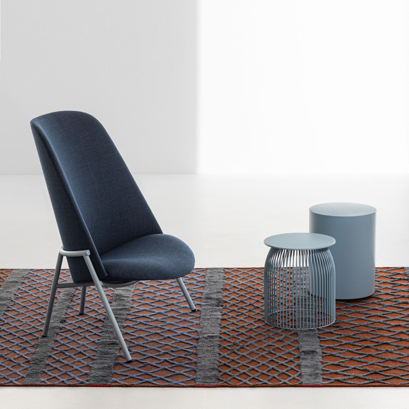 Phar Lap Blue Lounge Chair - Vue alternative 1