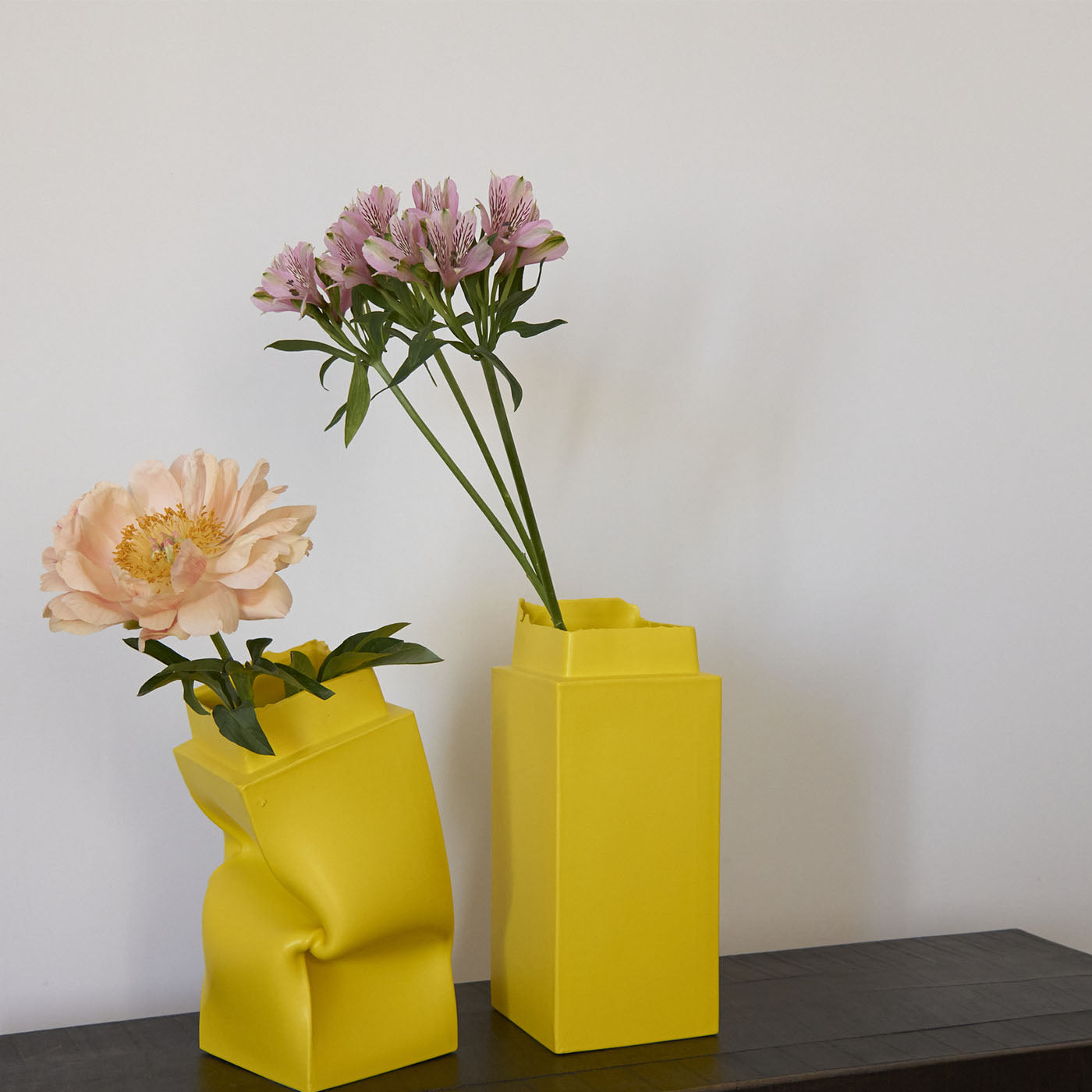 Brenta Modified Canary Decorative Vase - Alternative view 2