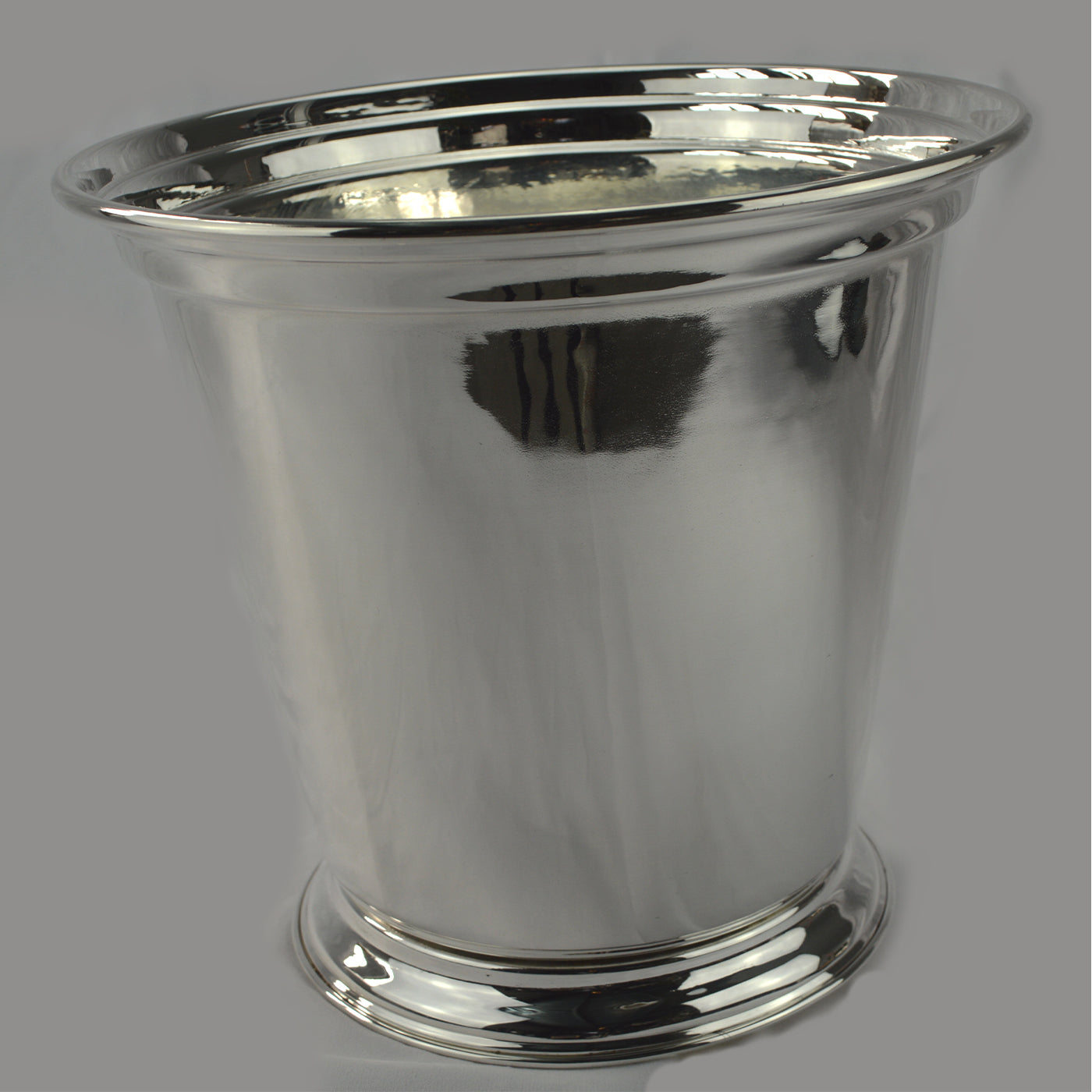 Round Large Champagne Cooler - Alternative view 2