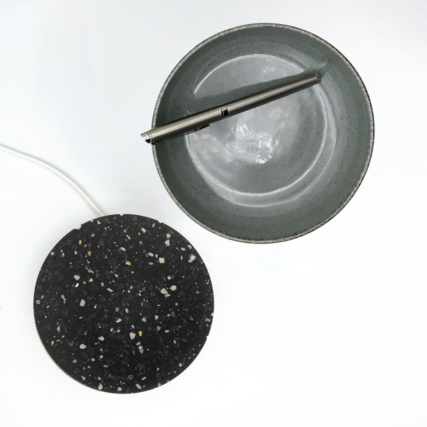 Deep Night Sky Corian Marble Base Small Wireless Charger - Alternative view 5