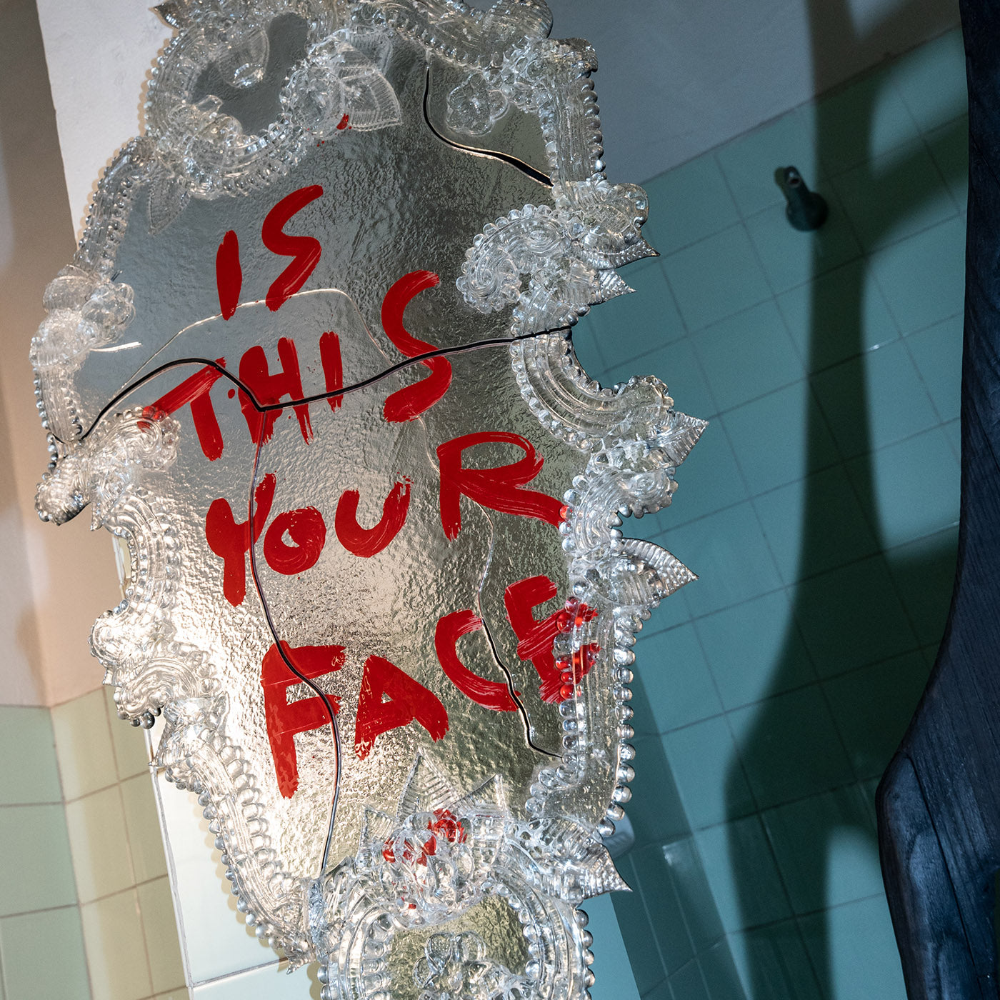 Your Face mirror by Leo De Carlo - Alternative view 3