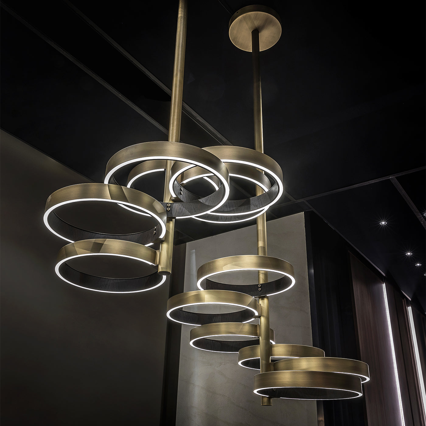 Helios Chandelier - Alternative view 3