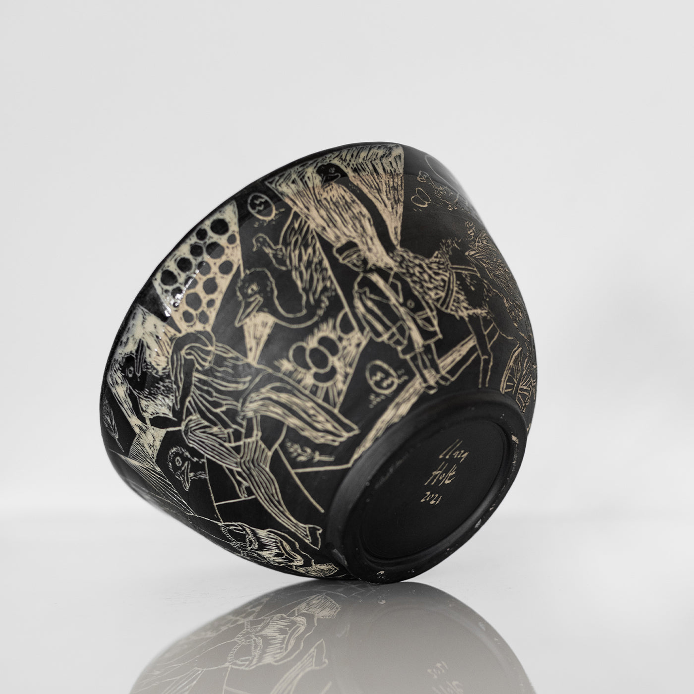 Lo Struzzo Black and Beige Grès Decorative Bowl - Alternative view 4