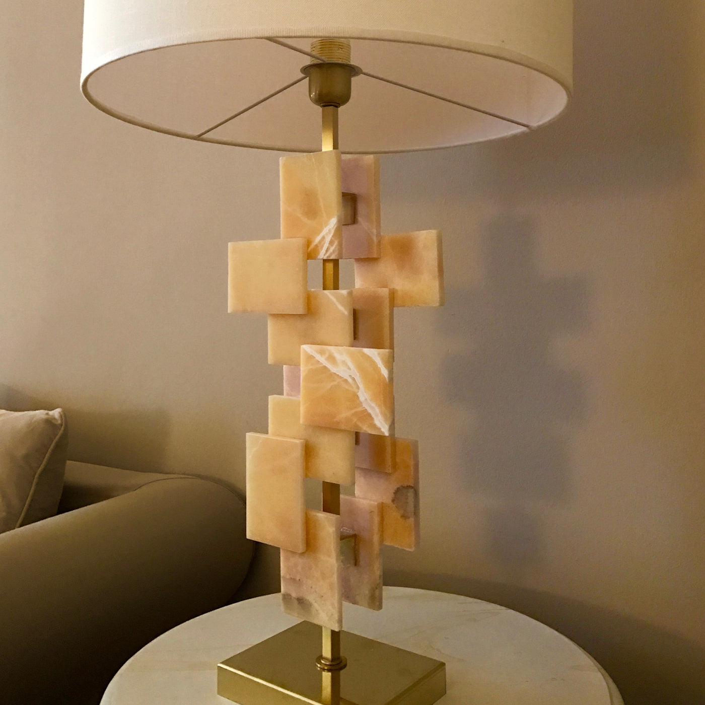 " Tiles" Table Lamp in Yellow Onyx and Satin Brass - Alternative view 1