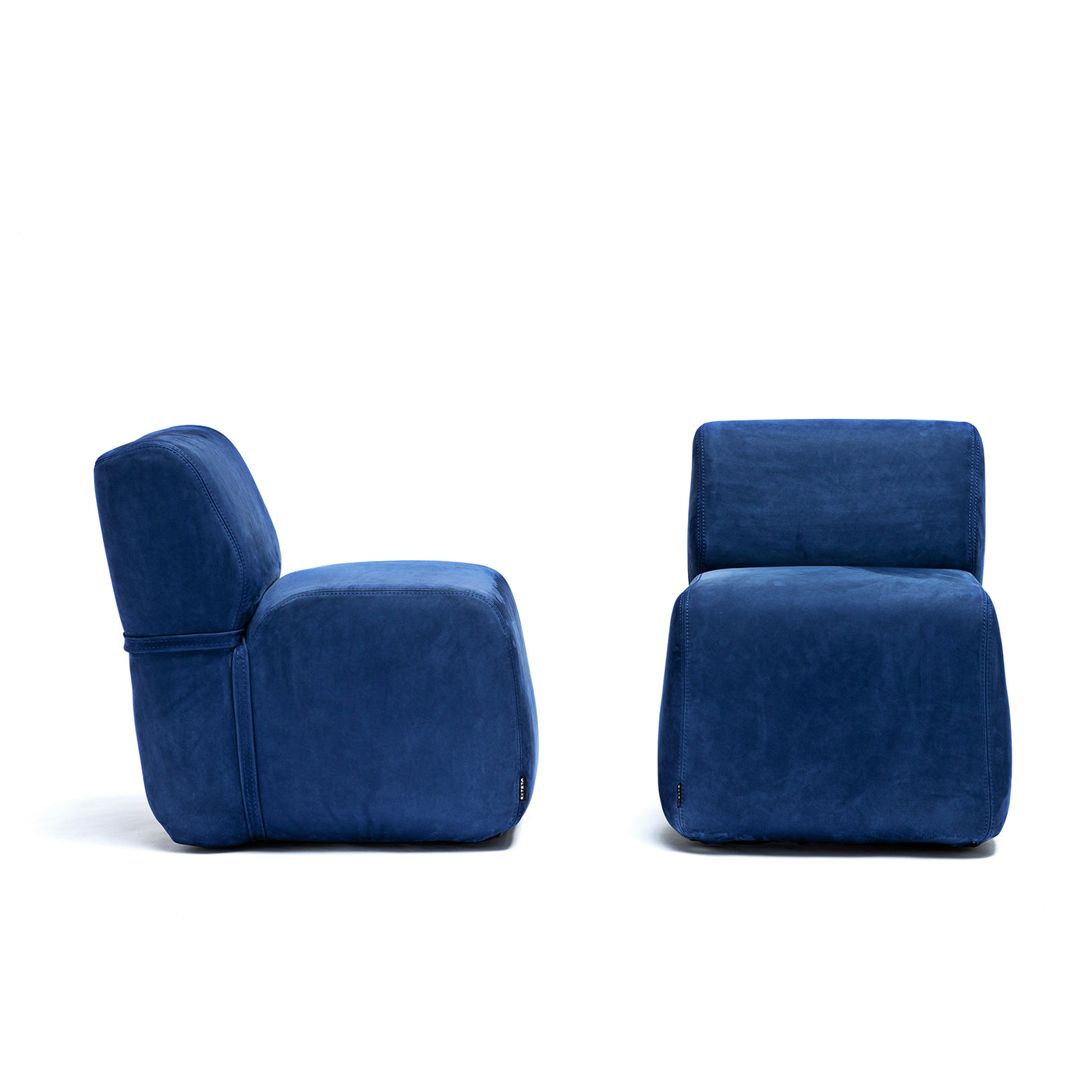 Soft Small Blue Lounge Chair - Alternative view 1
