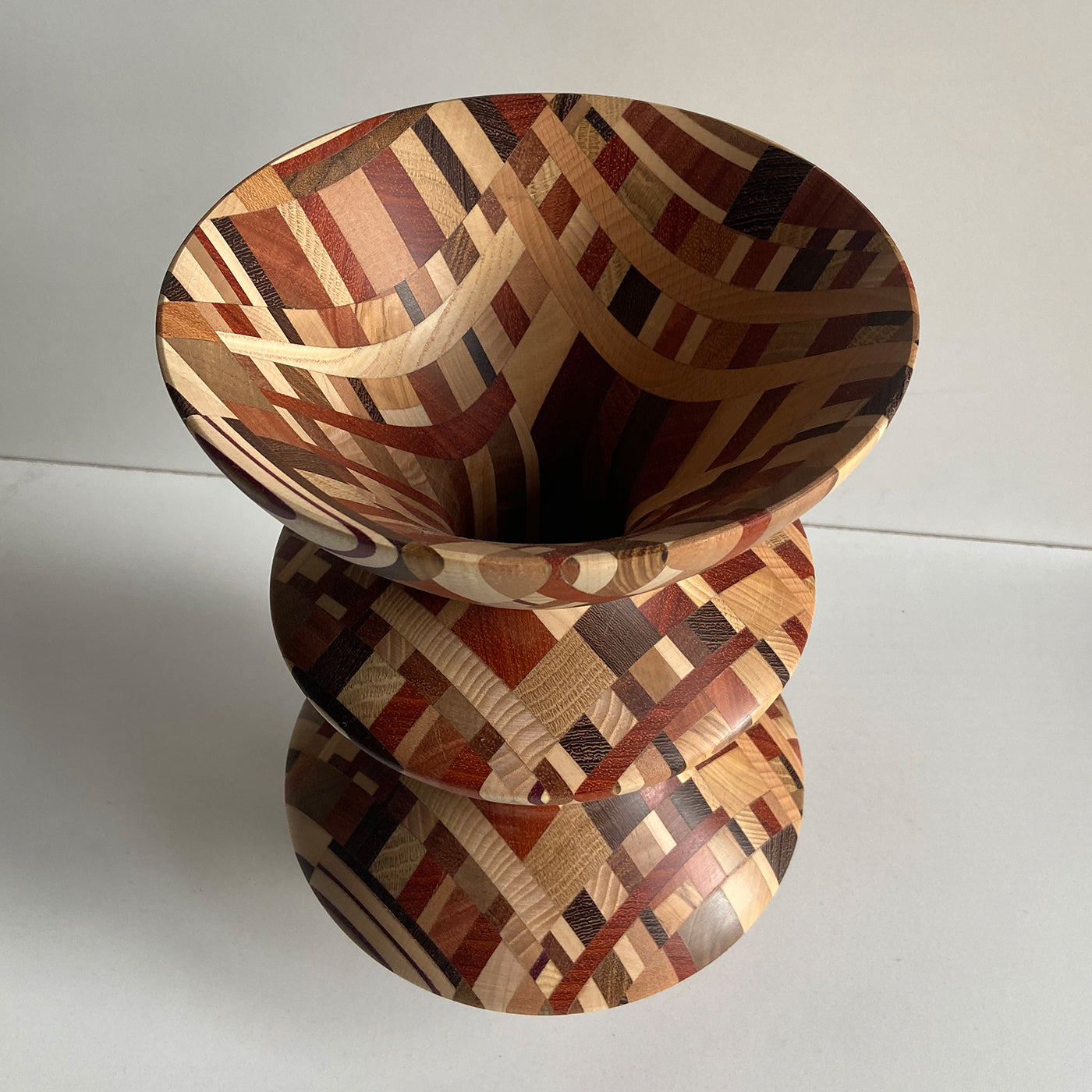 David Polyhedral Vase - Alternative view 1