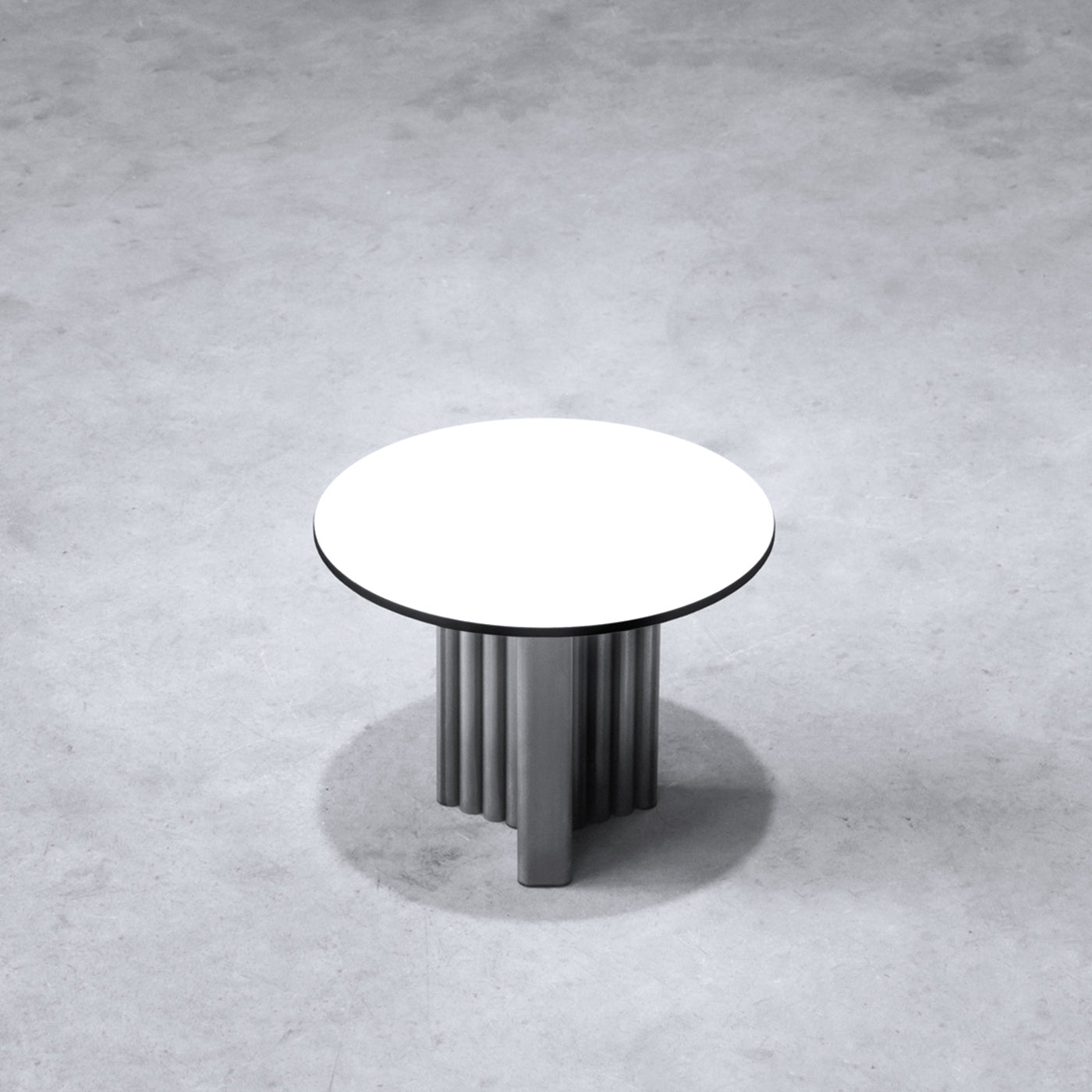T-ST03 Low Side Table - Alternative view 1