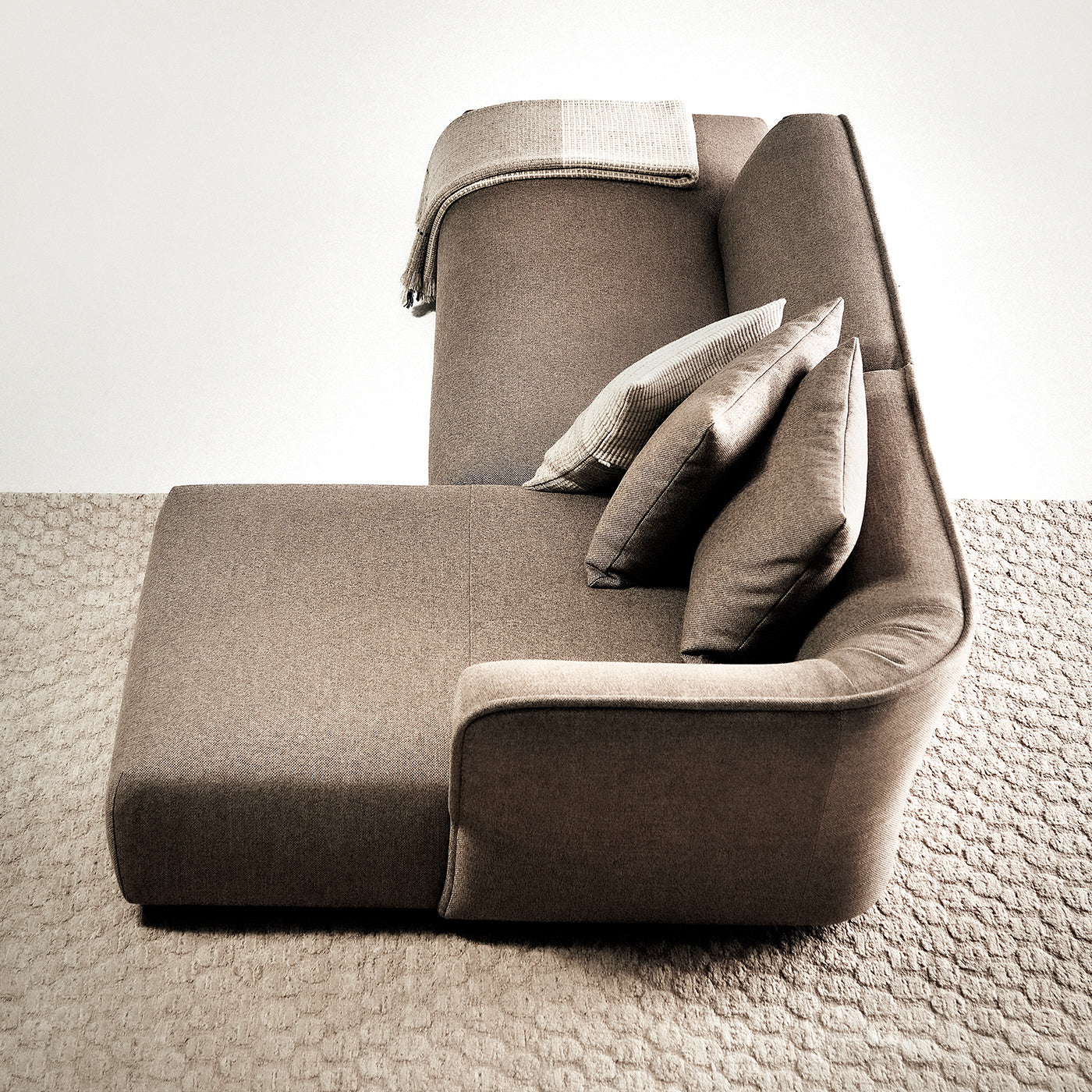 Florence Modular Gray Sofa by Ludovica + Roberto Palomba - Alternative view 1