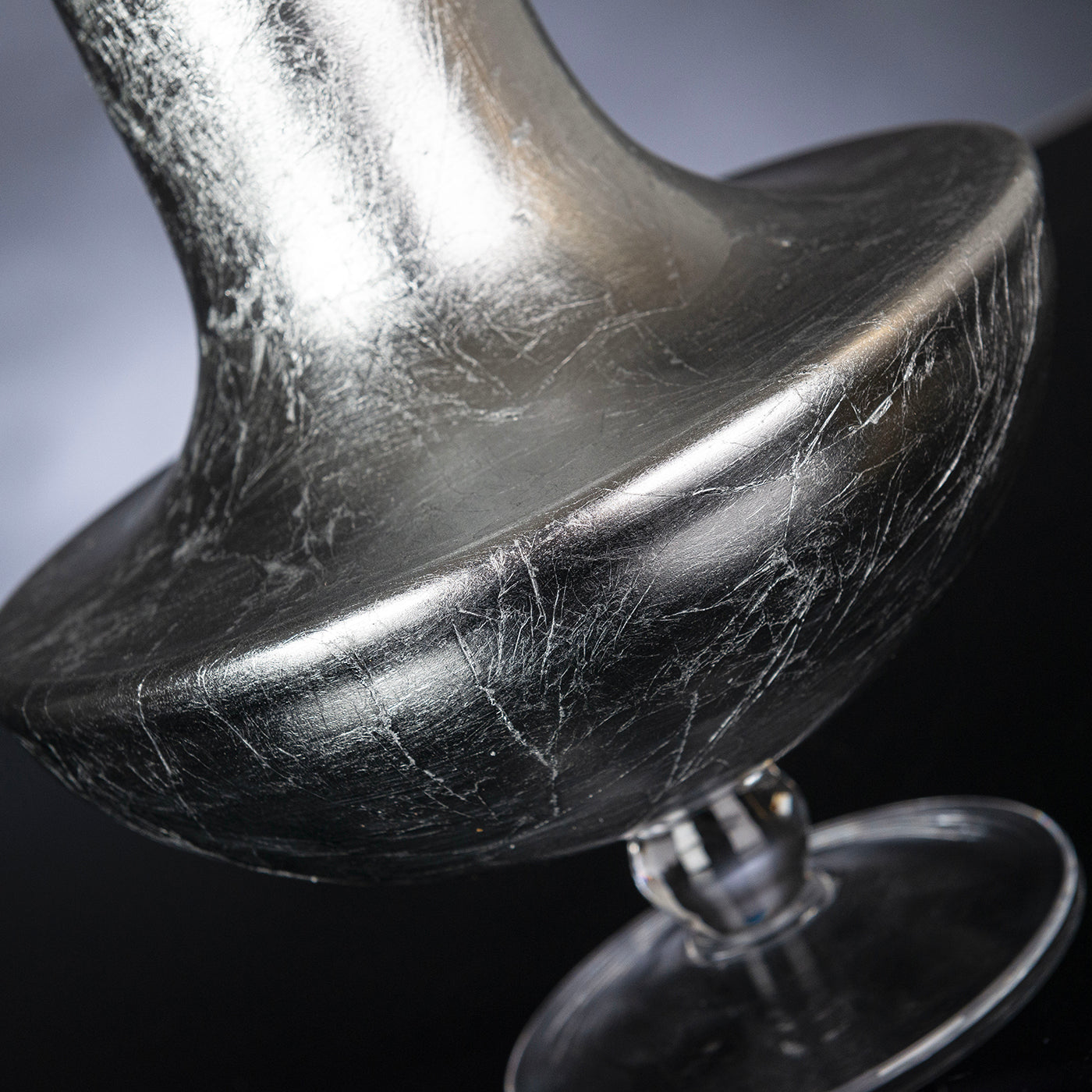 Vaso decorativo Giunone in foglia d'argento - Vista alternativa 2