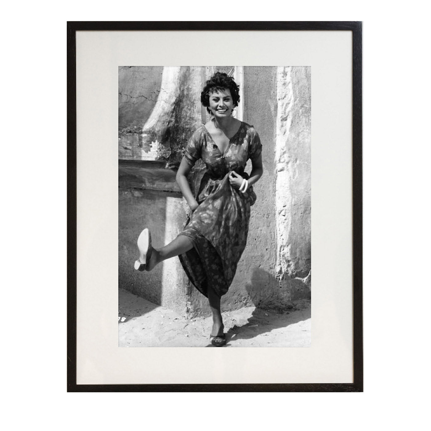 Sophia Loren Framed Print by Keystone