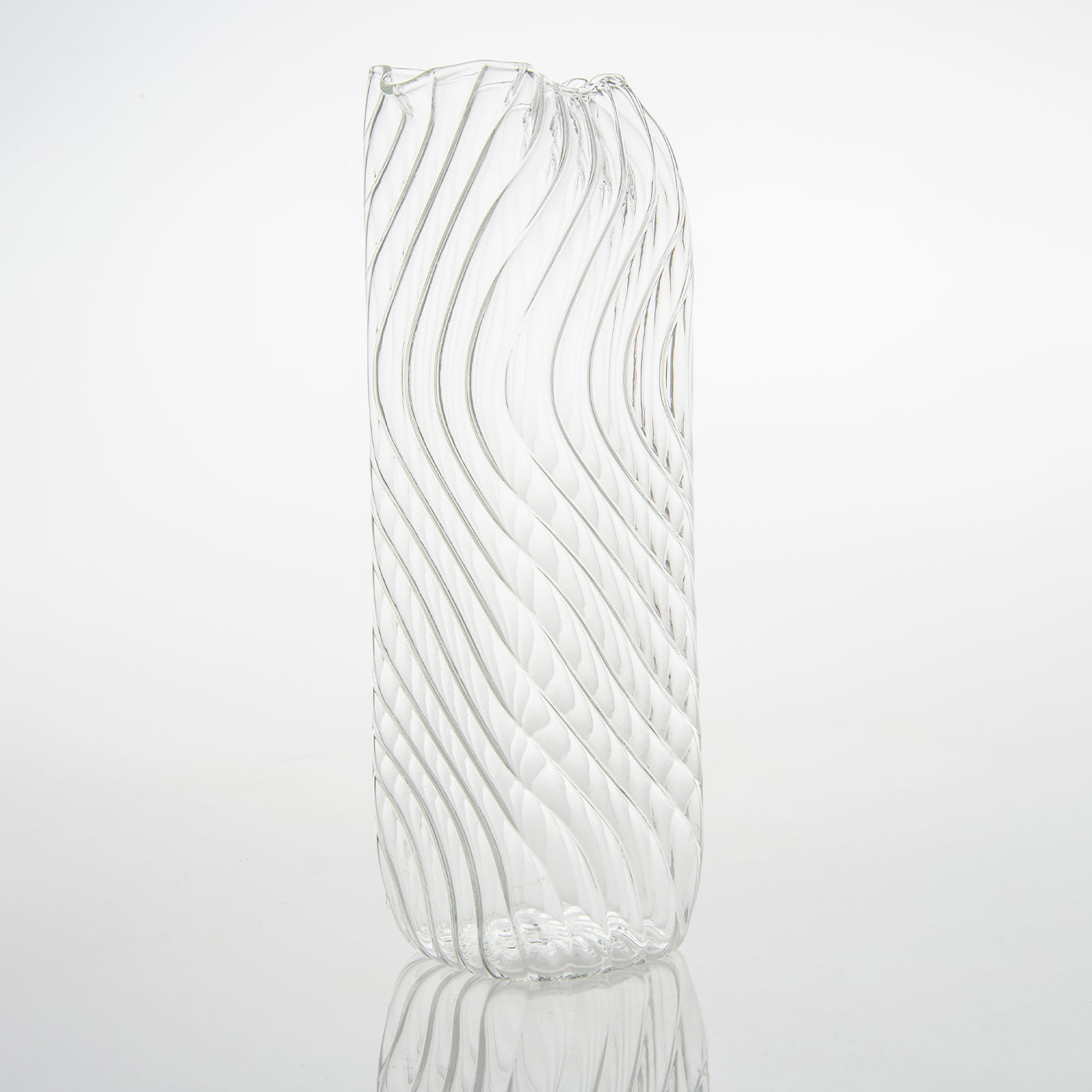 Bramante Transparent Torchon Glass Carafe - Alternative view 1