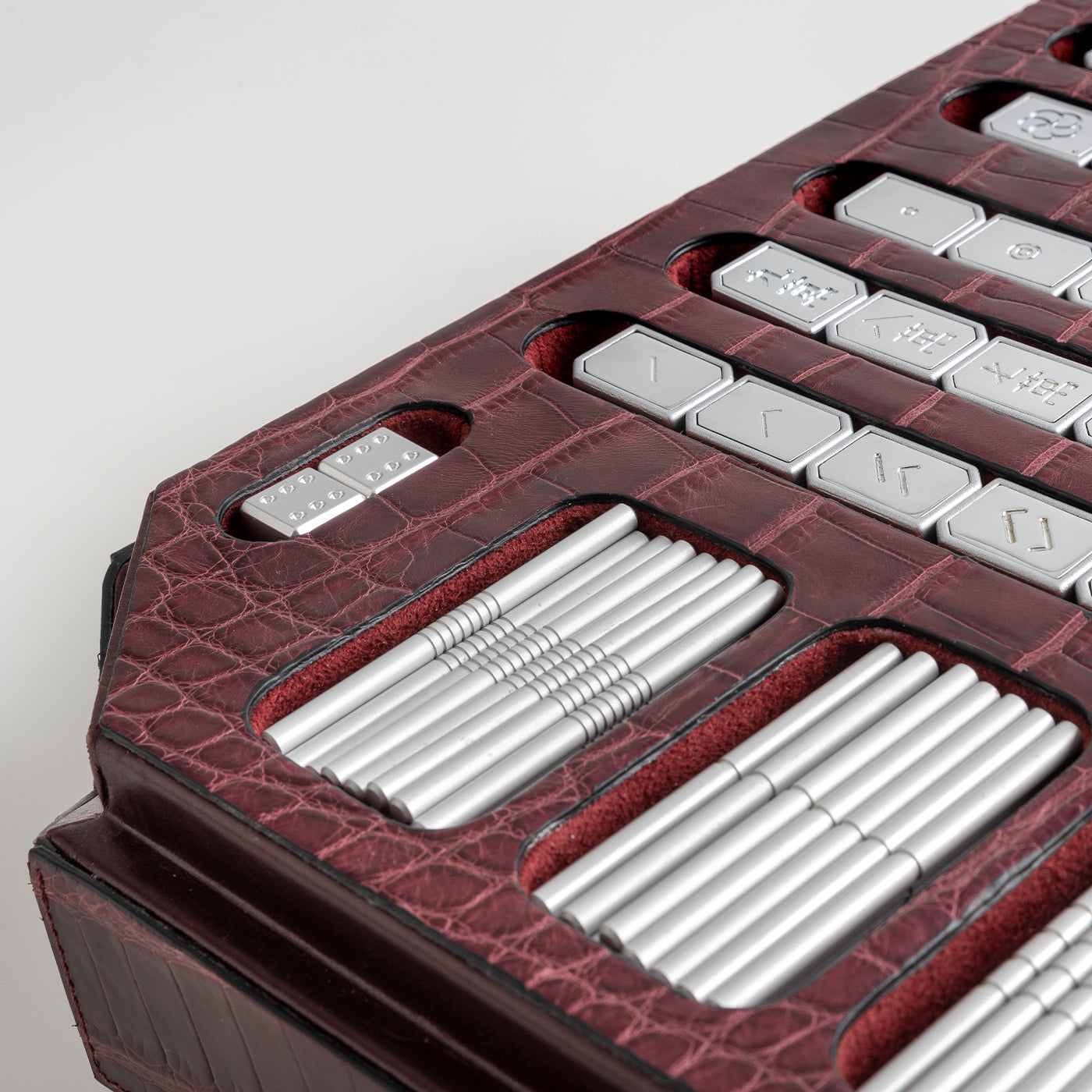 Red Leather Mahjong Game Set - Alternative view 2