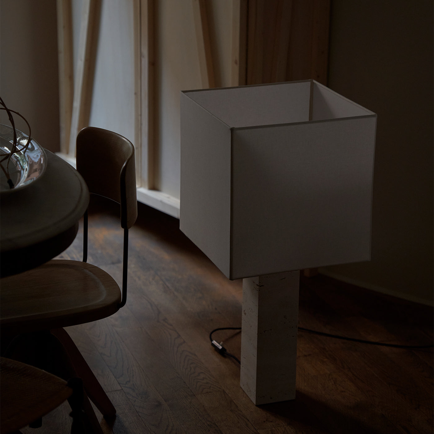 Roma Squared Large White Table Lamp - Vue alternative 5