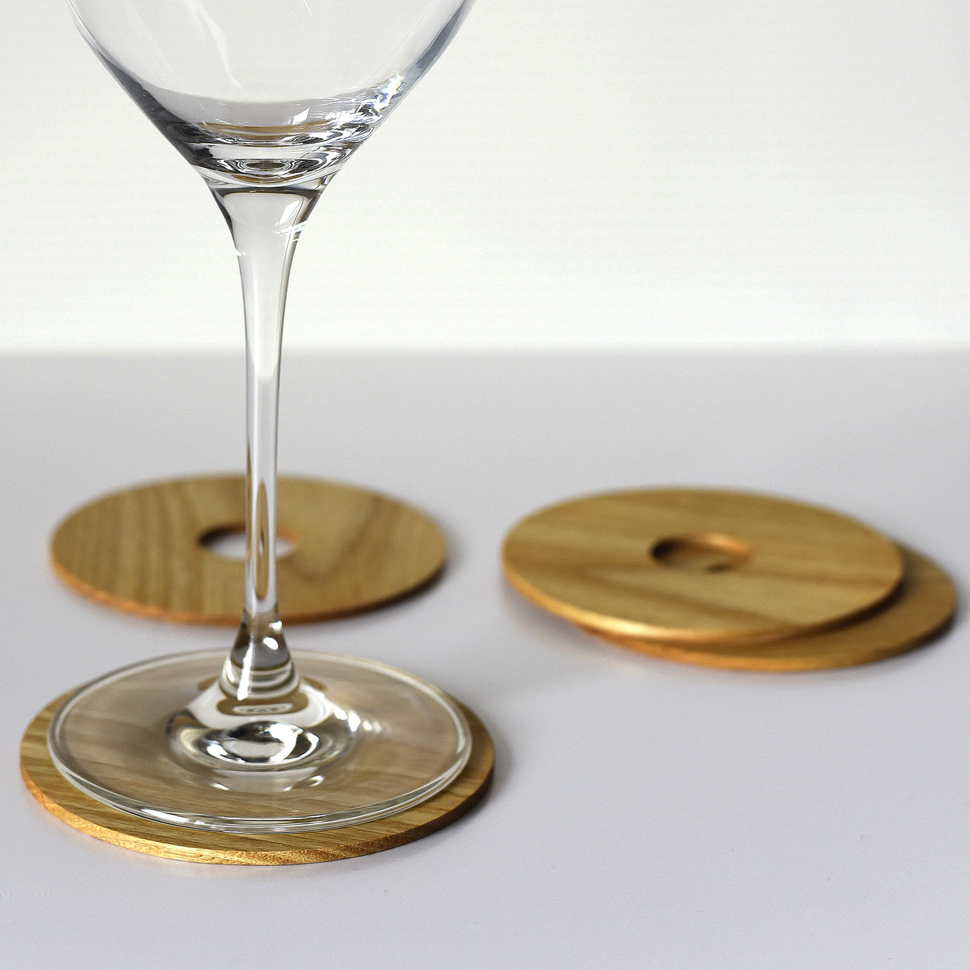 Set of 4 Wooden Coasters - Alternative view 4
