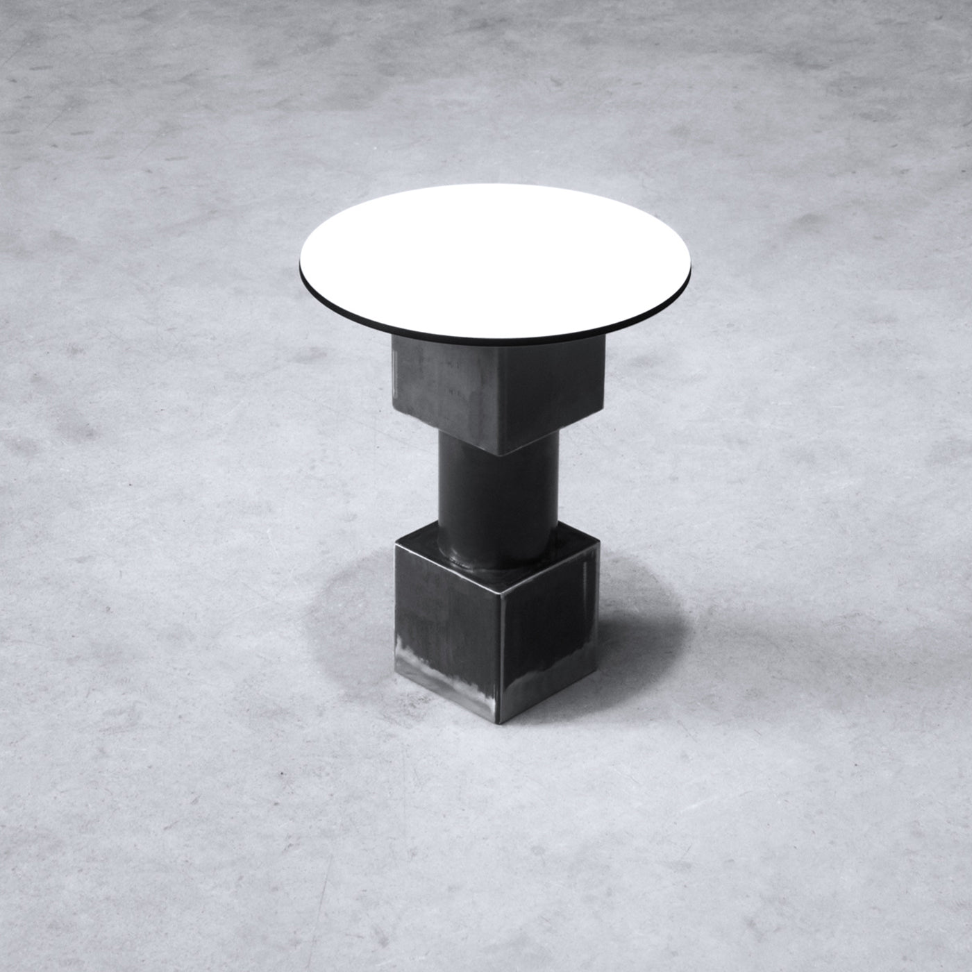 T-ST01 High Side Table - Alternative view 1