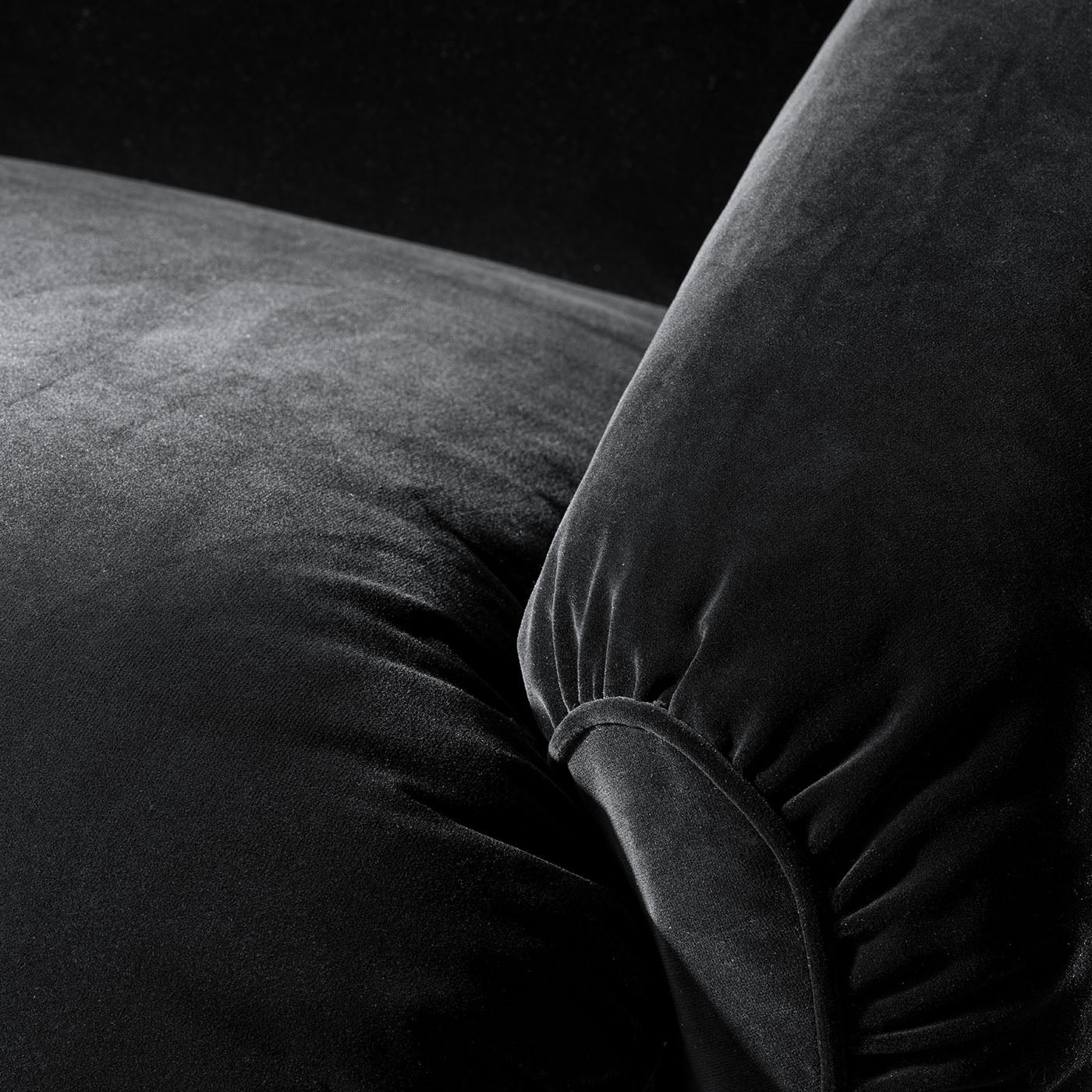 Flo 4-Seater Black Fabric Sofa by Lorenza Bozzoli - Alternative view 4
