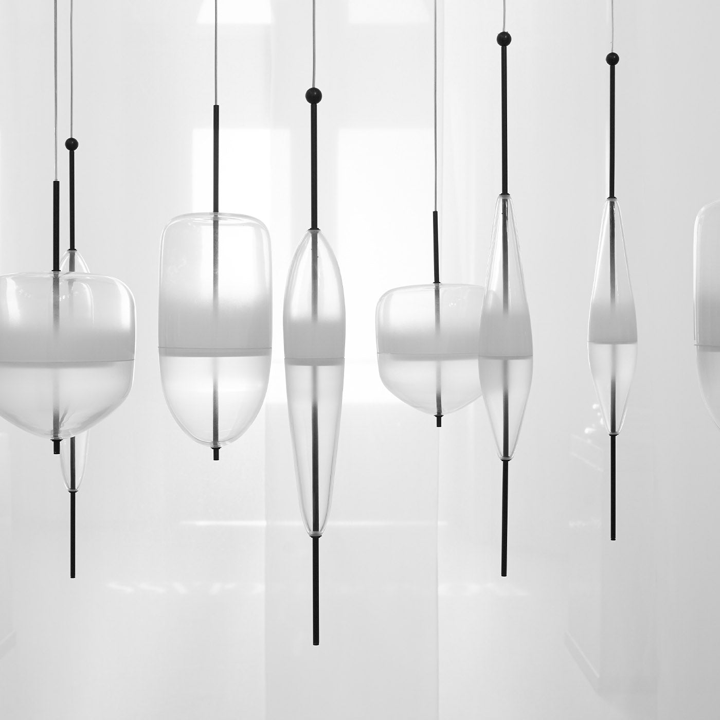Flow[T] S5 Off White Pendant Lamp by Nao Tamura - Alternative view 1