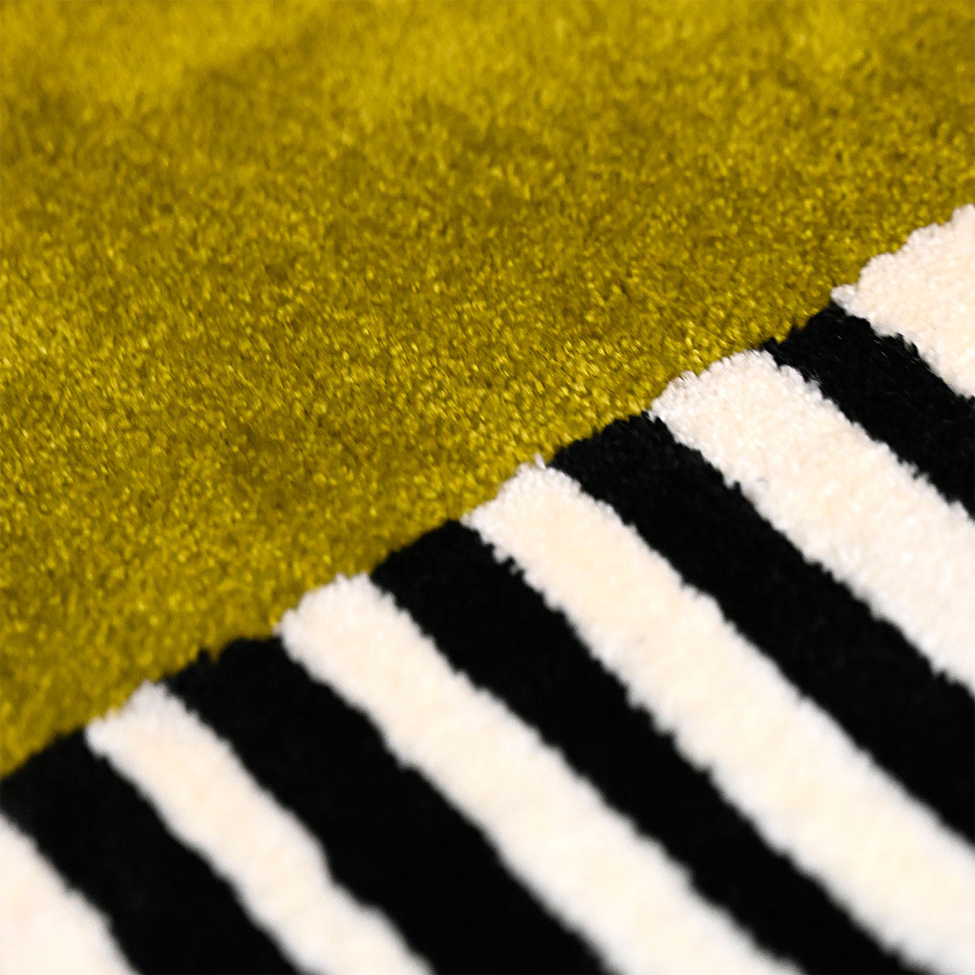 GDW Rug by Rosa Coduti & Soga Studio - Alternative view 5