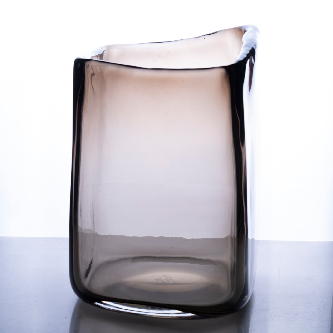 Trapezio Small Vase - Smoke - Alternative view 1