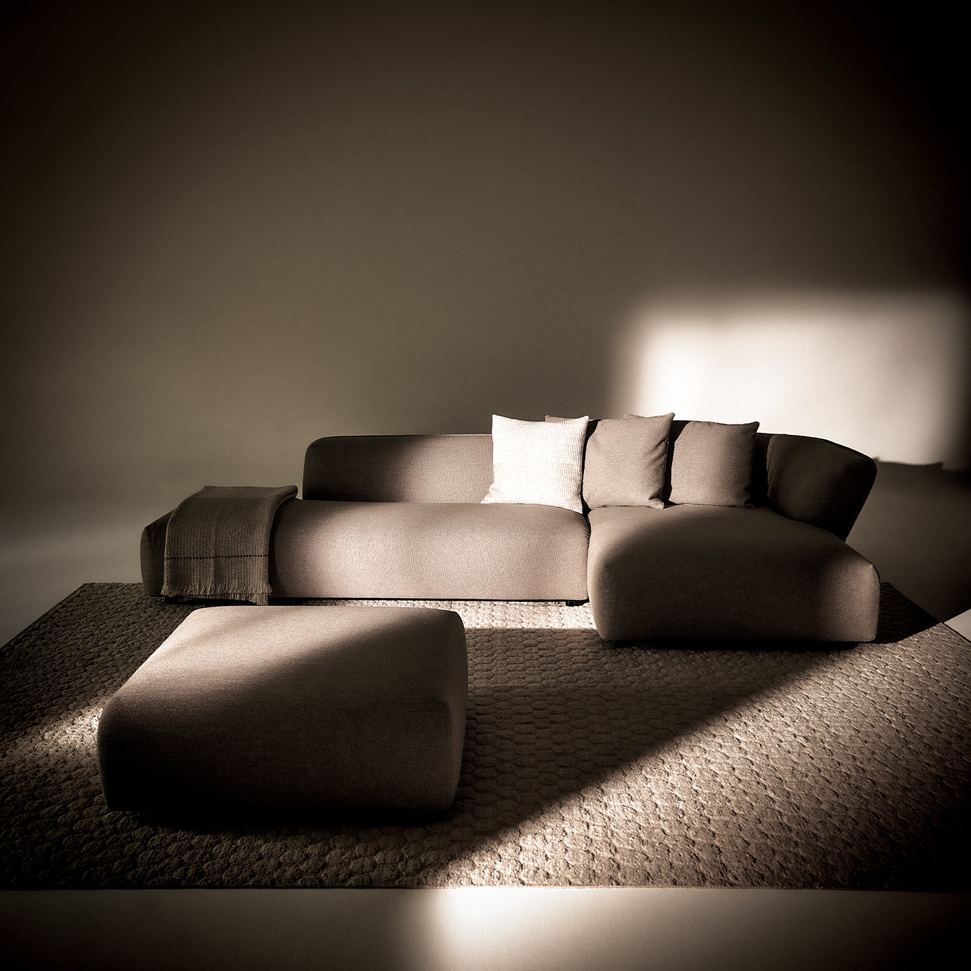 Florence Modular Gray Sofa by Ludovica + Roberto Palomba - Alternative view 2