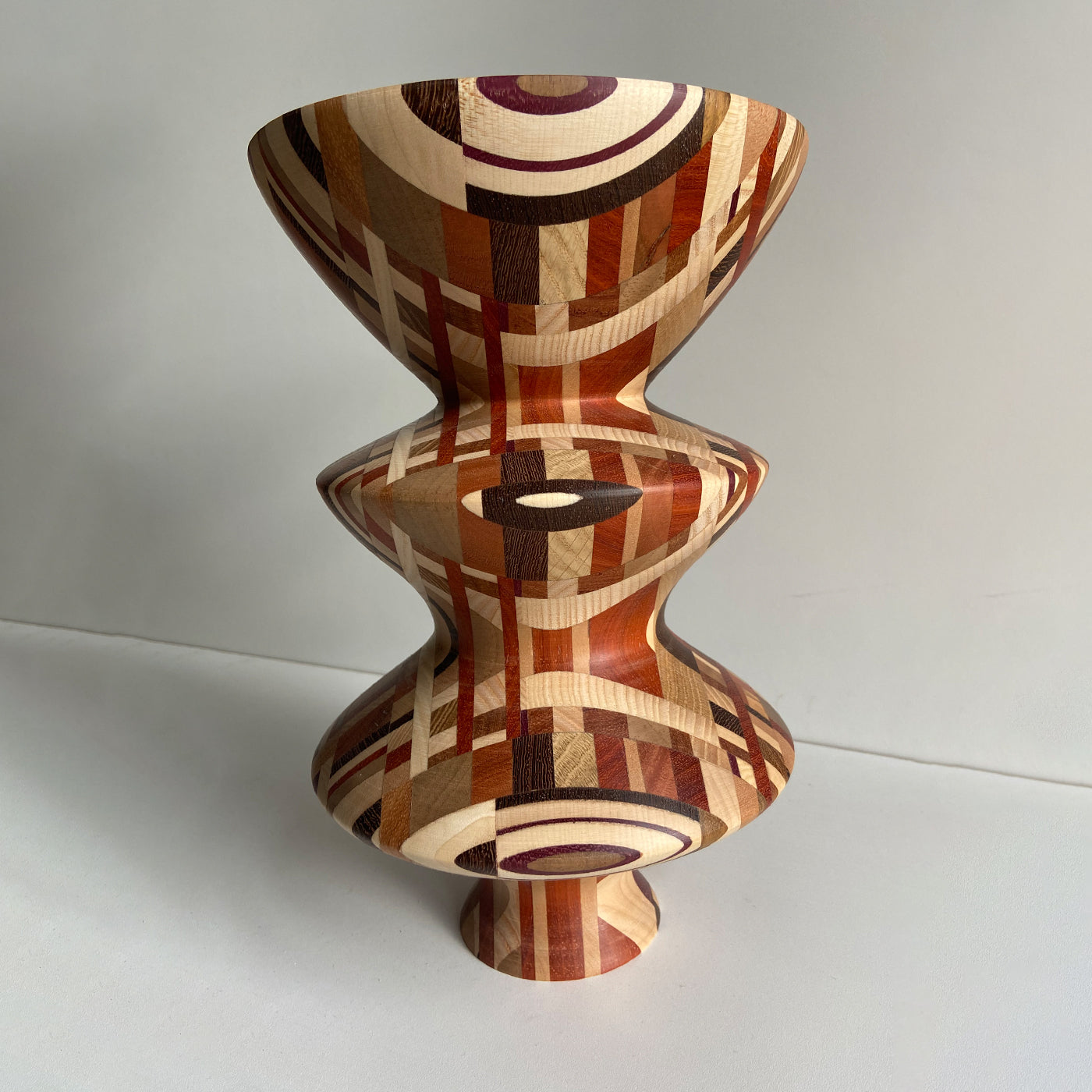 David Polyhedral Vase - Alternative view 3