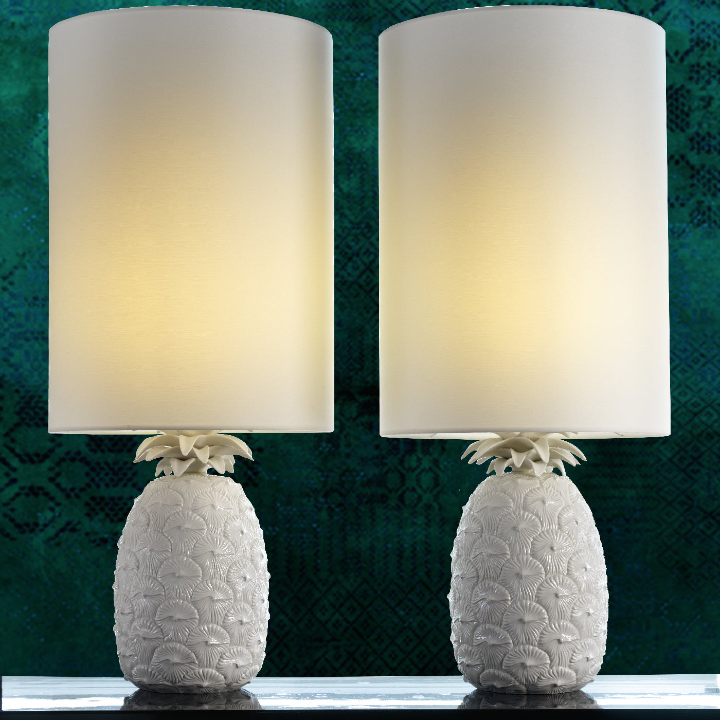 Pineapple Large White Table Lamp - Alternative view 1