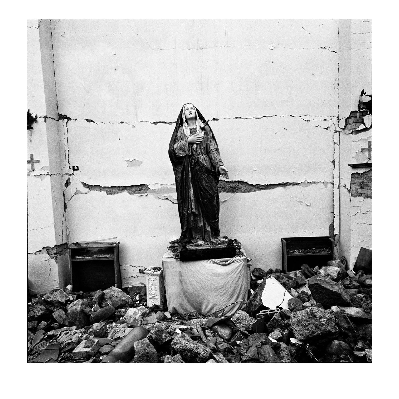 Fotografía de la Virgen del Terremoto - Vista principal