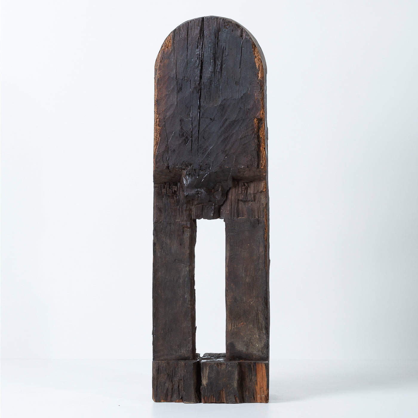 Totem Oak Oil Press Sculpture - Alternative view 3