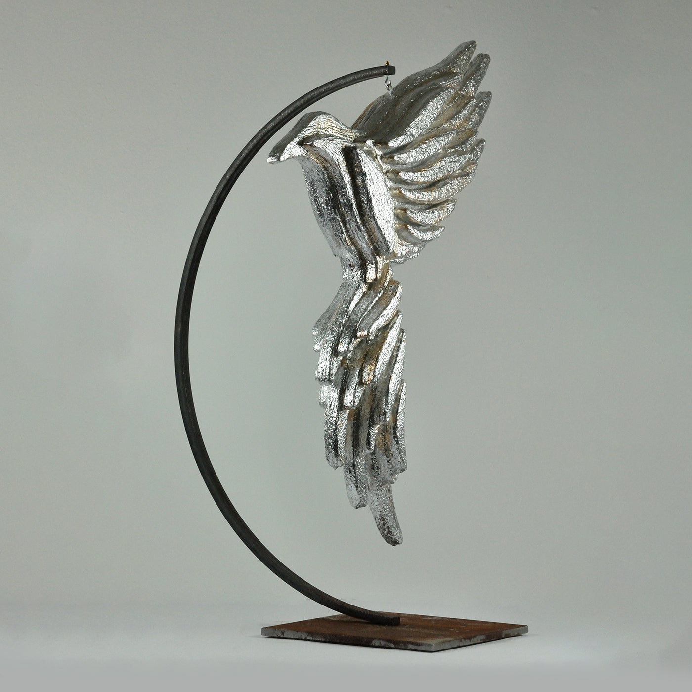 Fly Away Silvery Sculpture - Alternative view 4