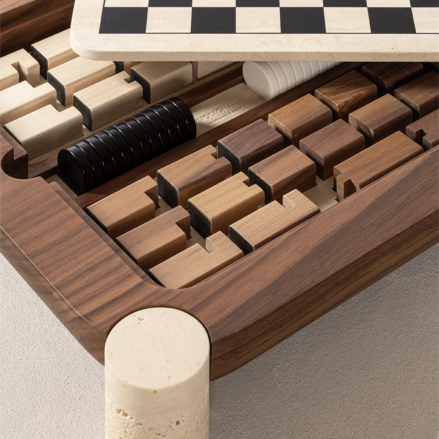 Mocambo Chess Draughts Game Set Design by Simone Fanciullacci - Vue alternative 2