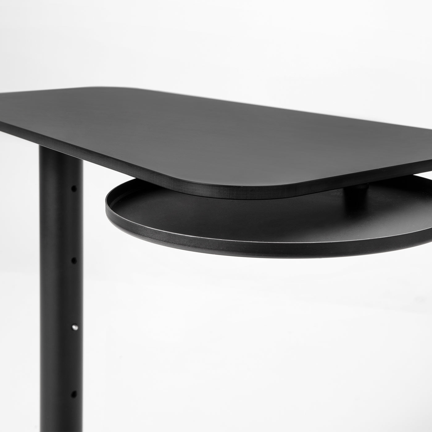 0130 Jens Black Side Table by Massimo Broglio - Alternative view 2