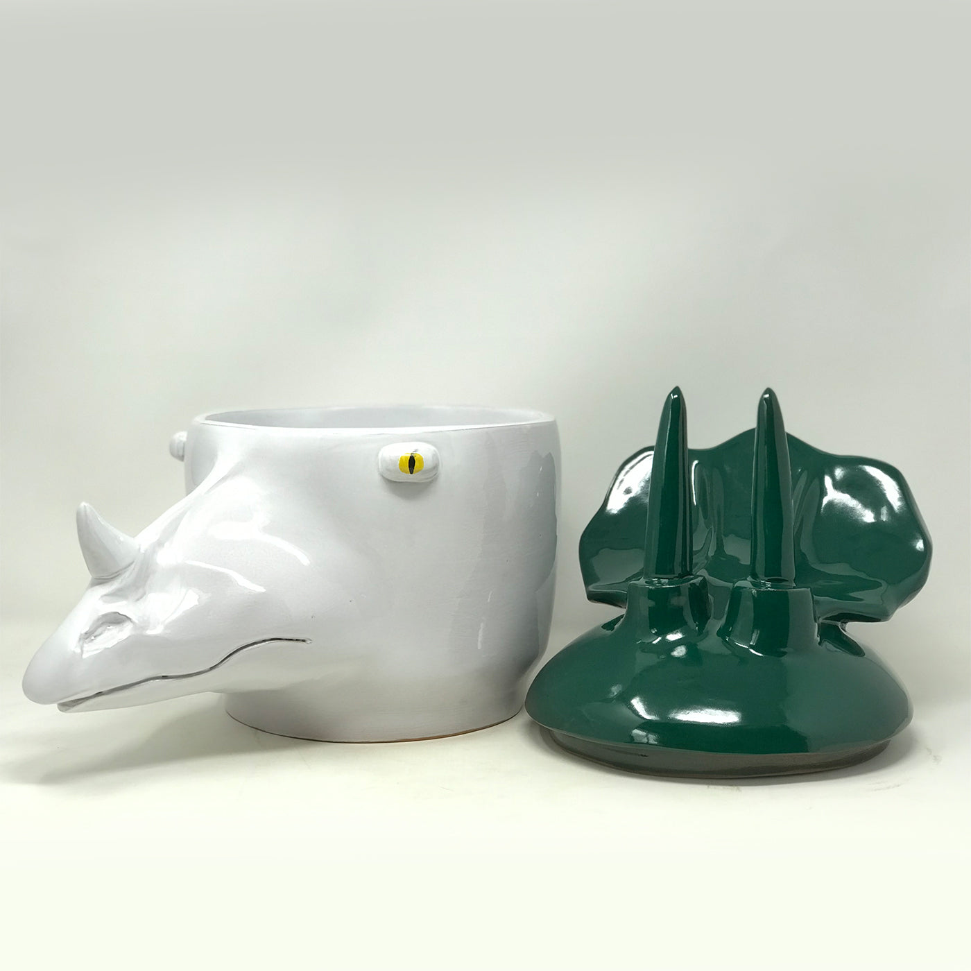 Triceratops Recipiente grande verde y blanco con tapa - Vista alternativa 2