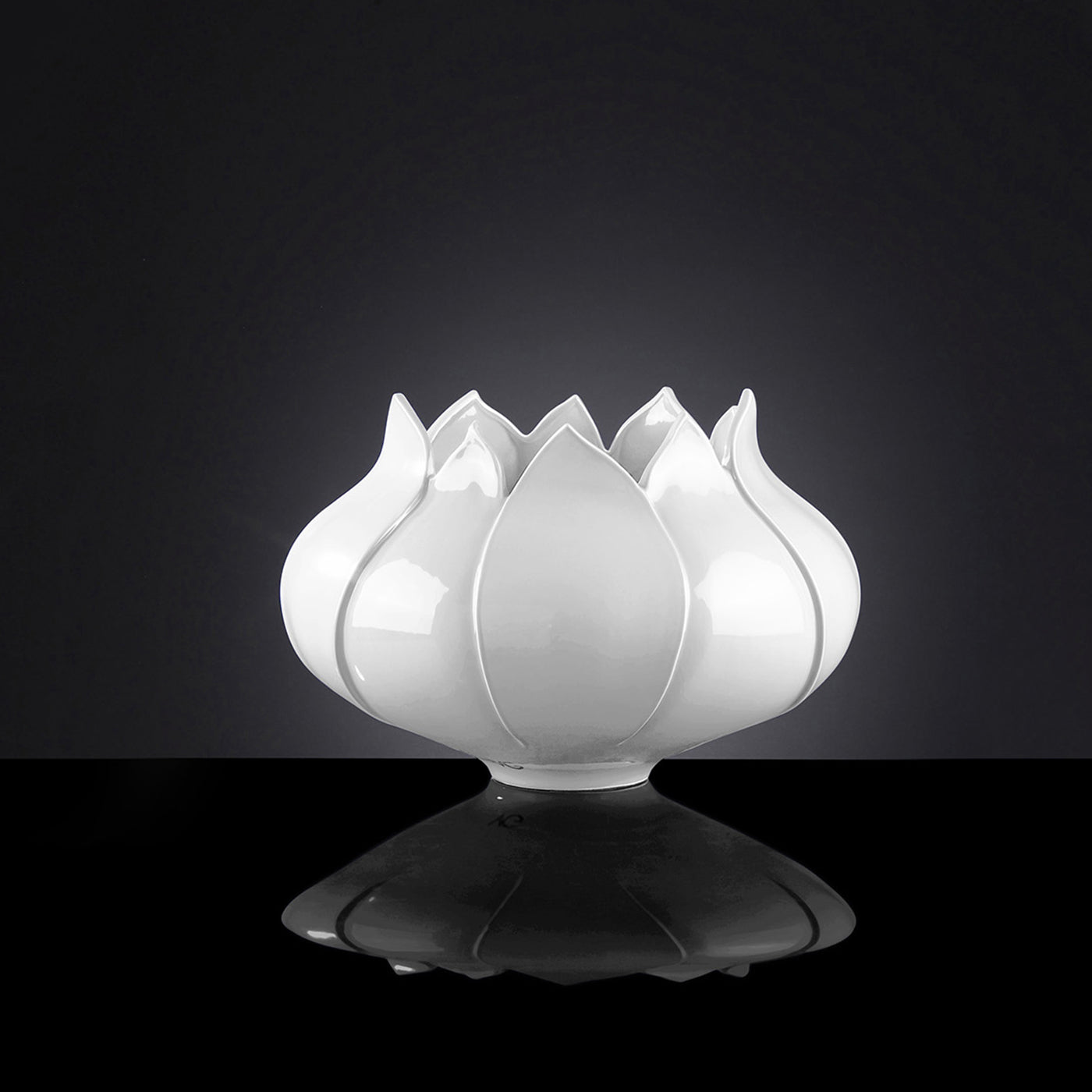 Tulipano Small White Vase - Alternative view 1