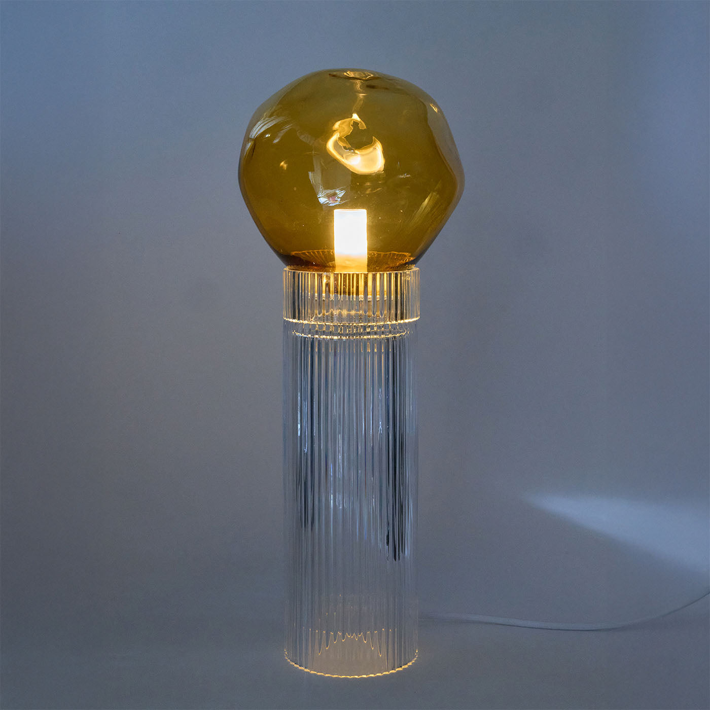 Onna Nuvola Clear & Amber Crystal Table Lamp - Alternative view 2