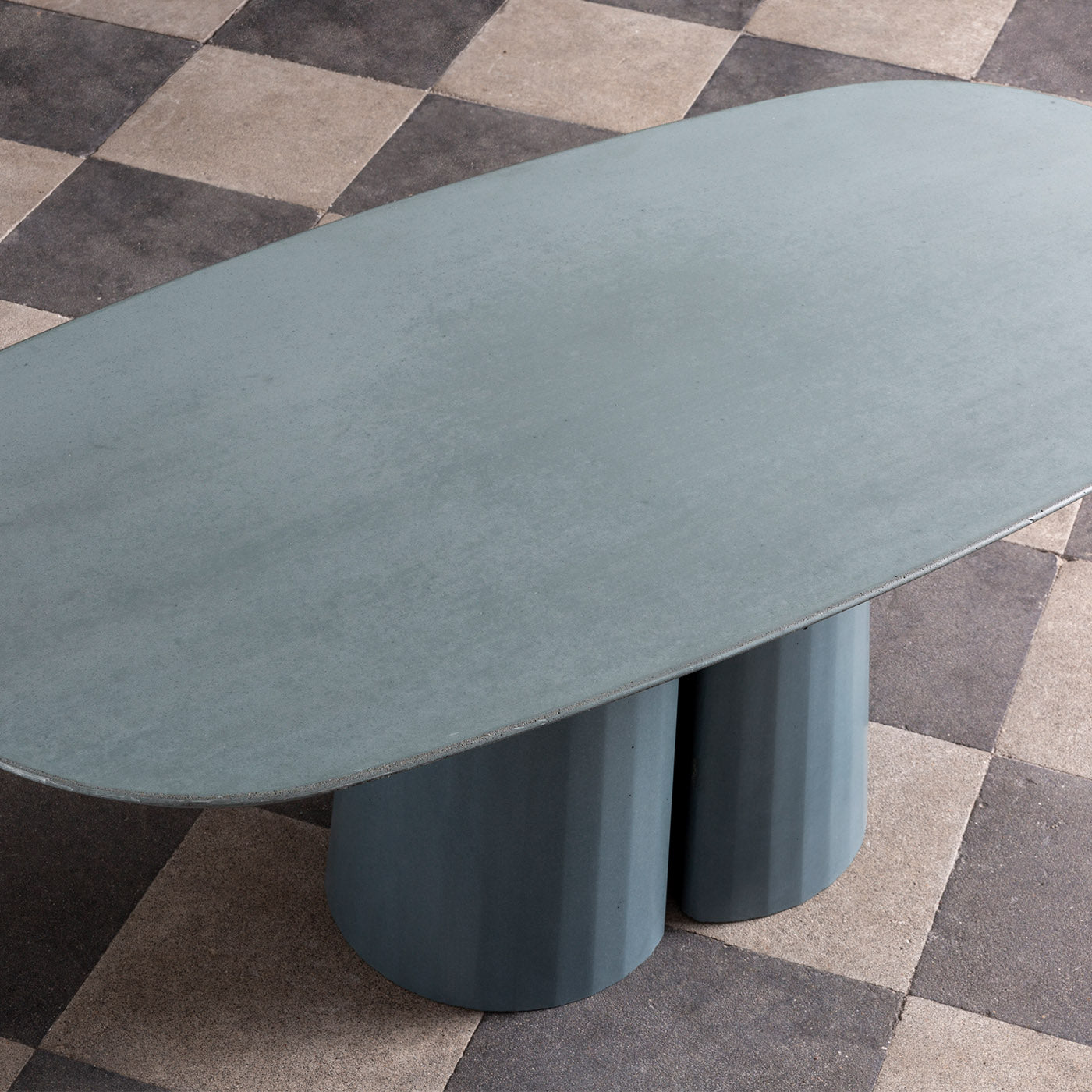 Fusto Ultramarine Oval Coffee Table II - Alternative view 3