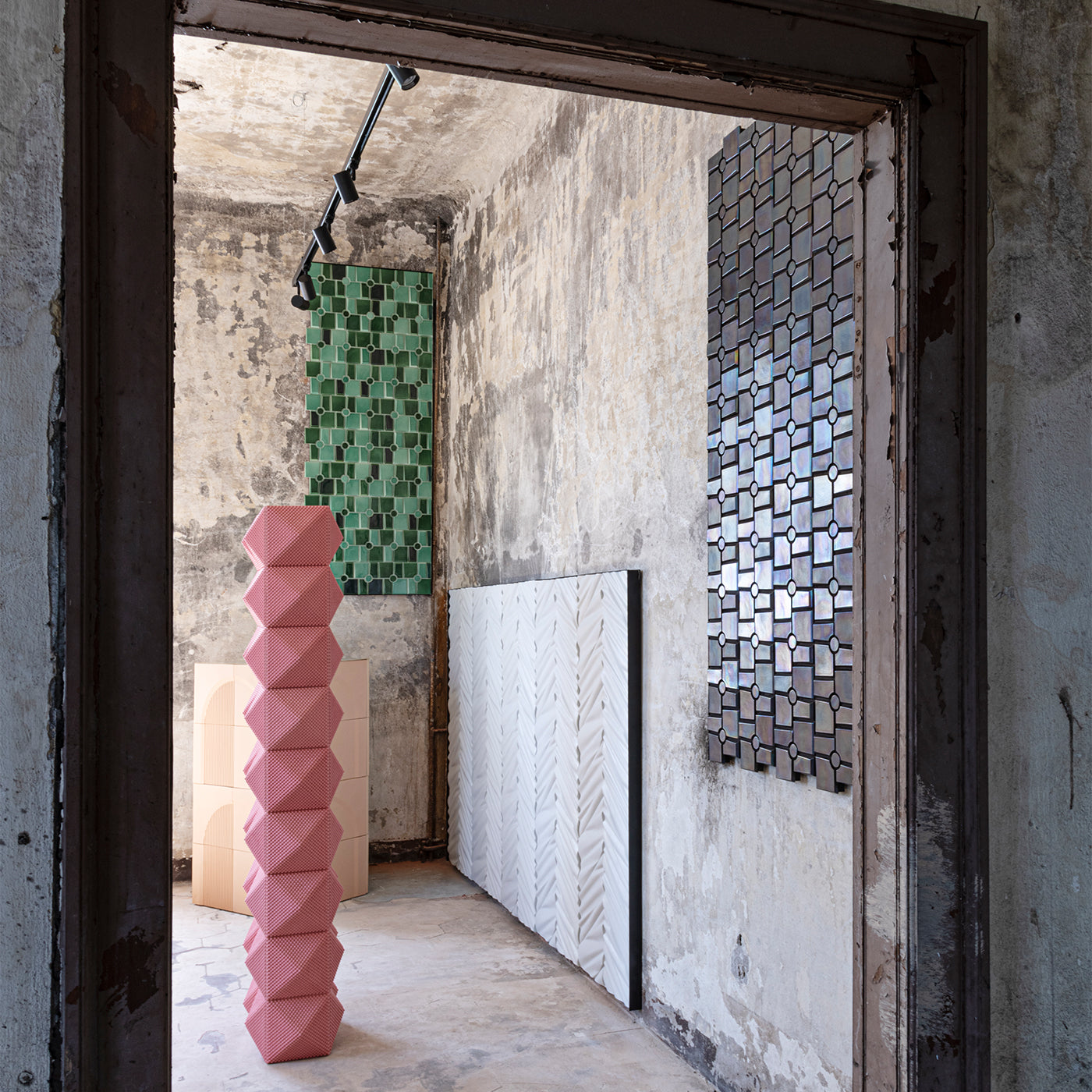Cross 20 Pink Wall Covering by Marta Martino - Alternative view 2