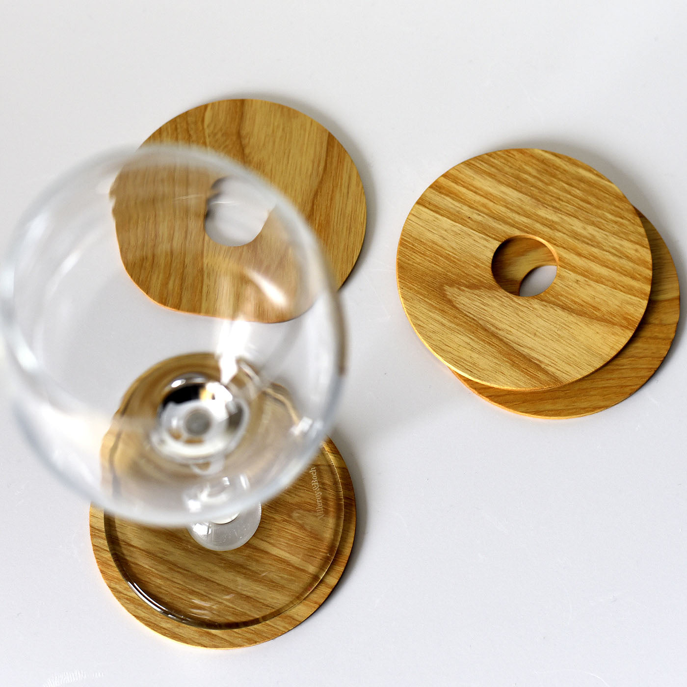 Set of 4 Wooden Coasters - Alternative view 2