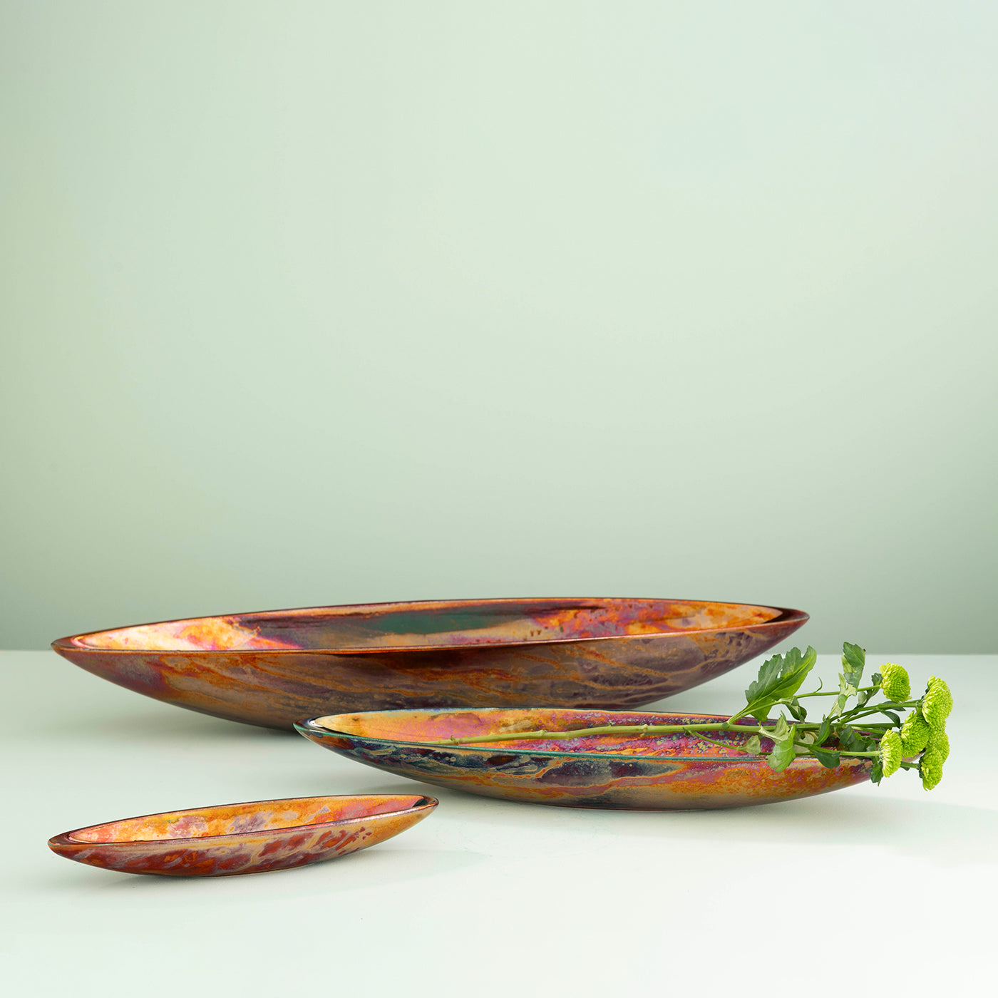 Riflesso Small Boat-Shaped Ceramic Centerpiece Bowl - Alternative view 1