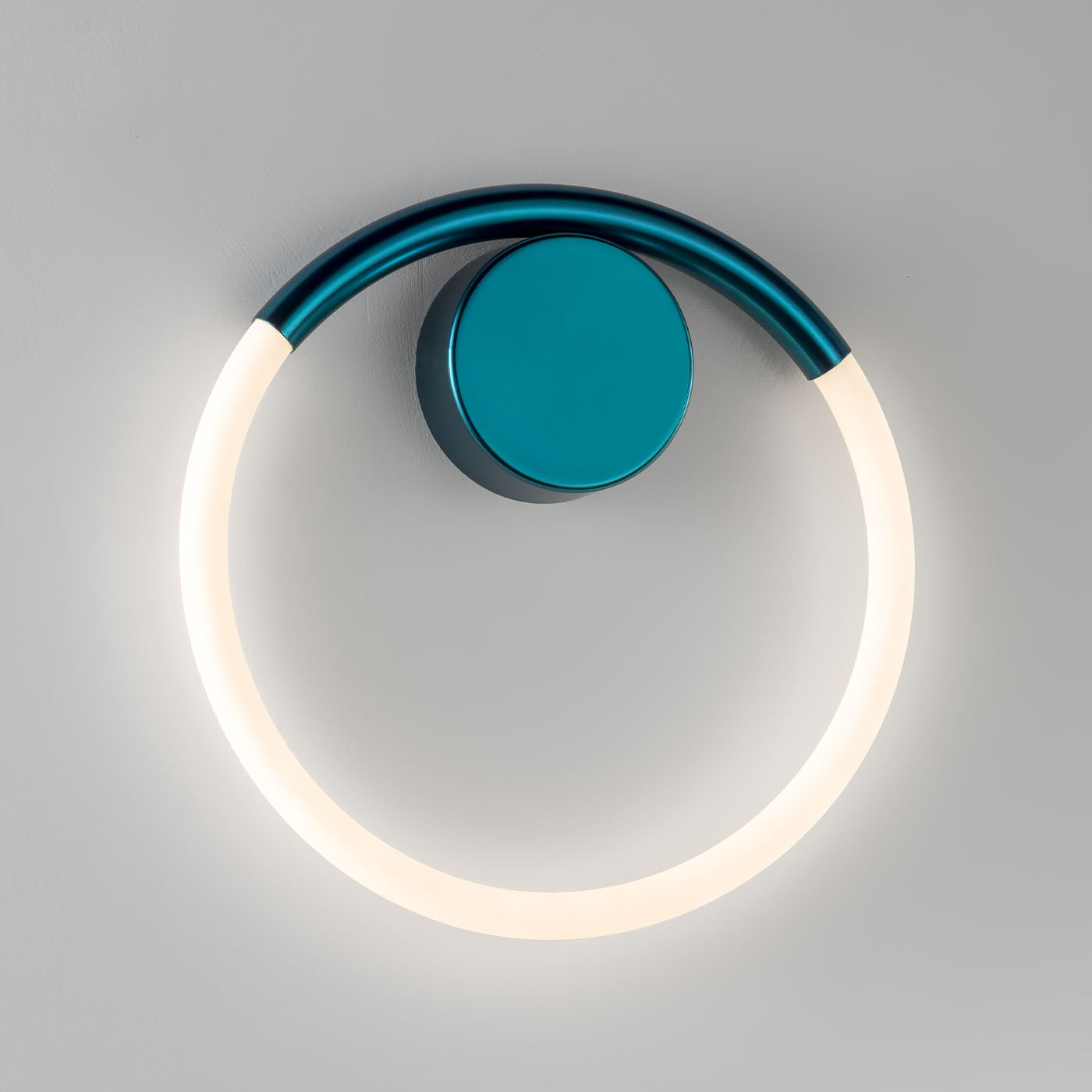 Loop Blue Matte Metal Wall Lamp - Alternative view 2