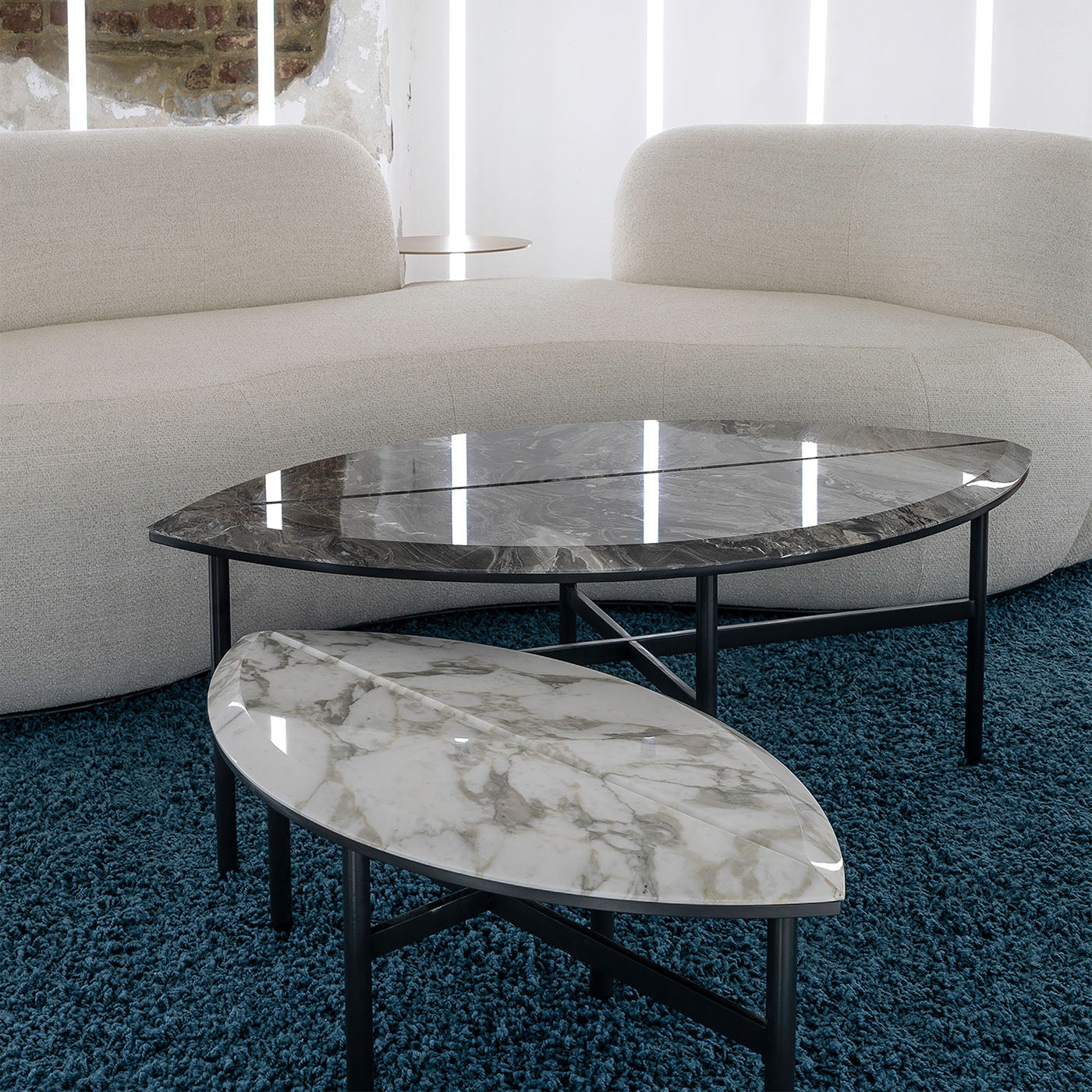 Book 1 gray Arabescato marble coffee table - Alternative view 4