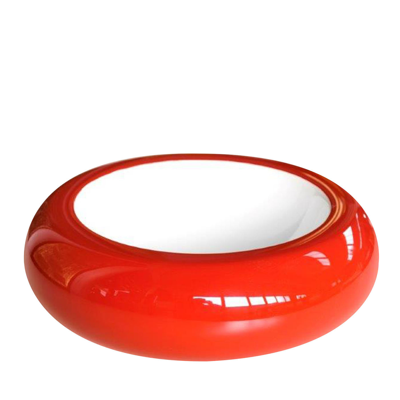 Round Red-Lacquered Bowl - Main view