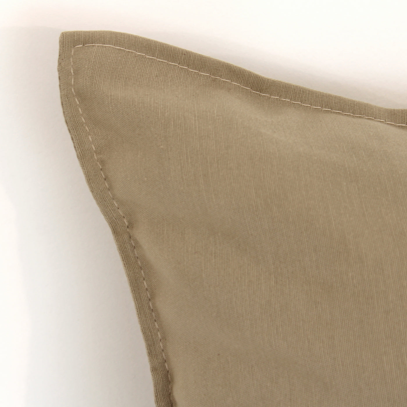 Opaque Hazelnut Set of 2 cushions - Alternative view 2