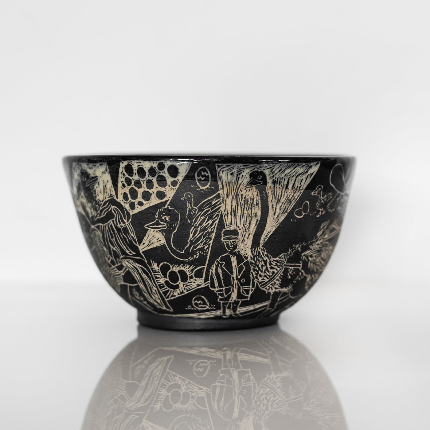 Lo Struzzo Black and Beige Grès Decorative Bowl - Alternative view 3