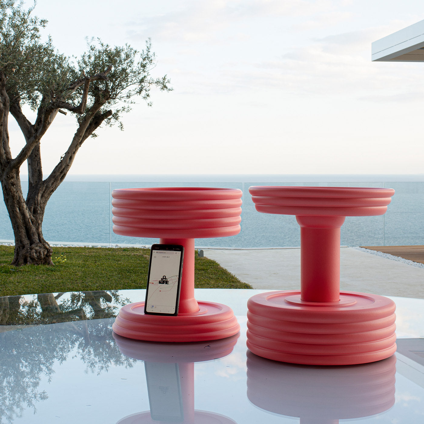 Triplex A Red Ceramic Centerpiece Limited Edition by Andrea Branciforti - Alternative view 2